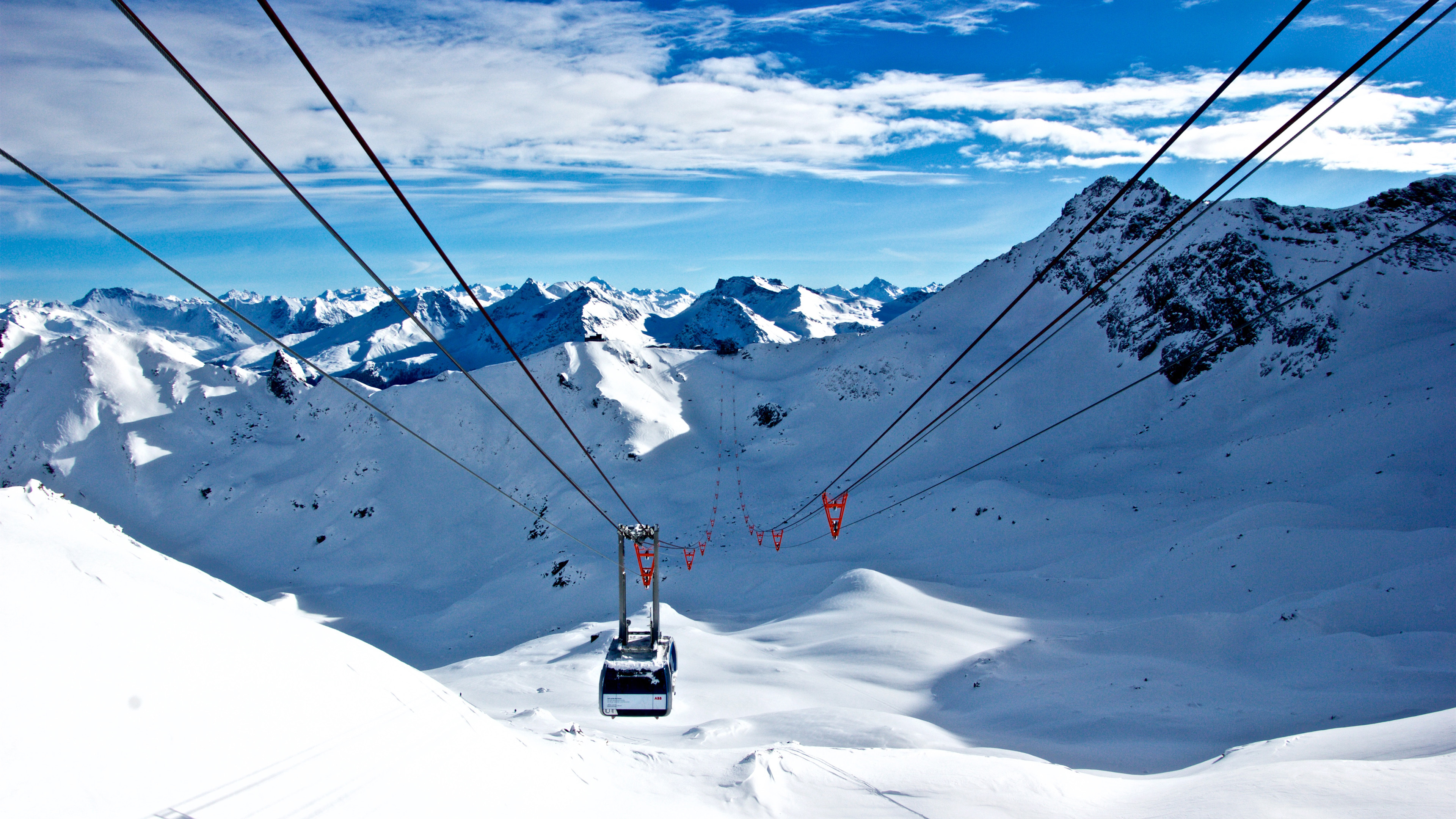 4K 风景 雪山 雪景 缆车