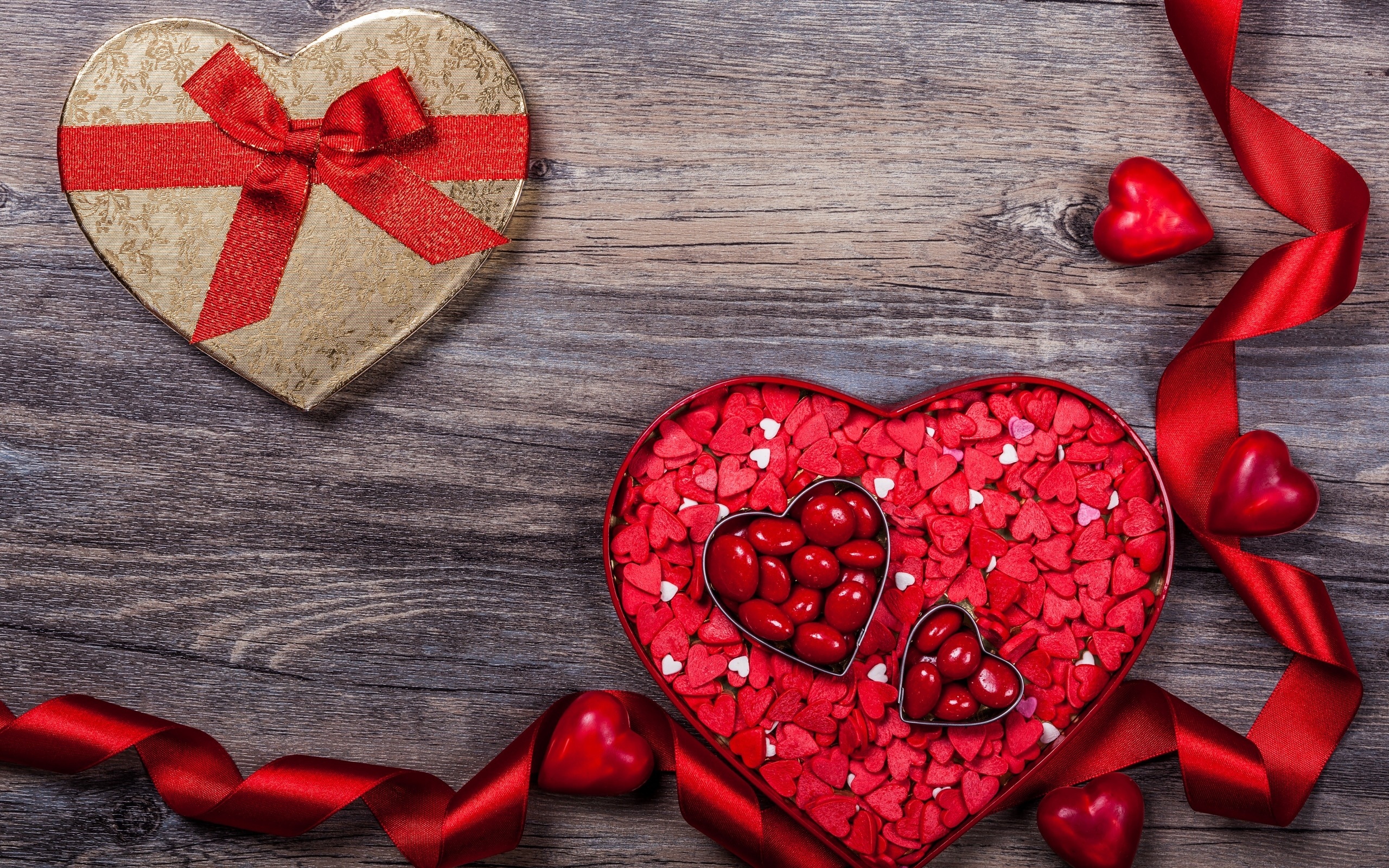 唯美温馨 爱心礼盒包装