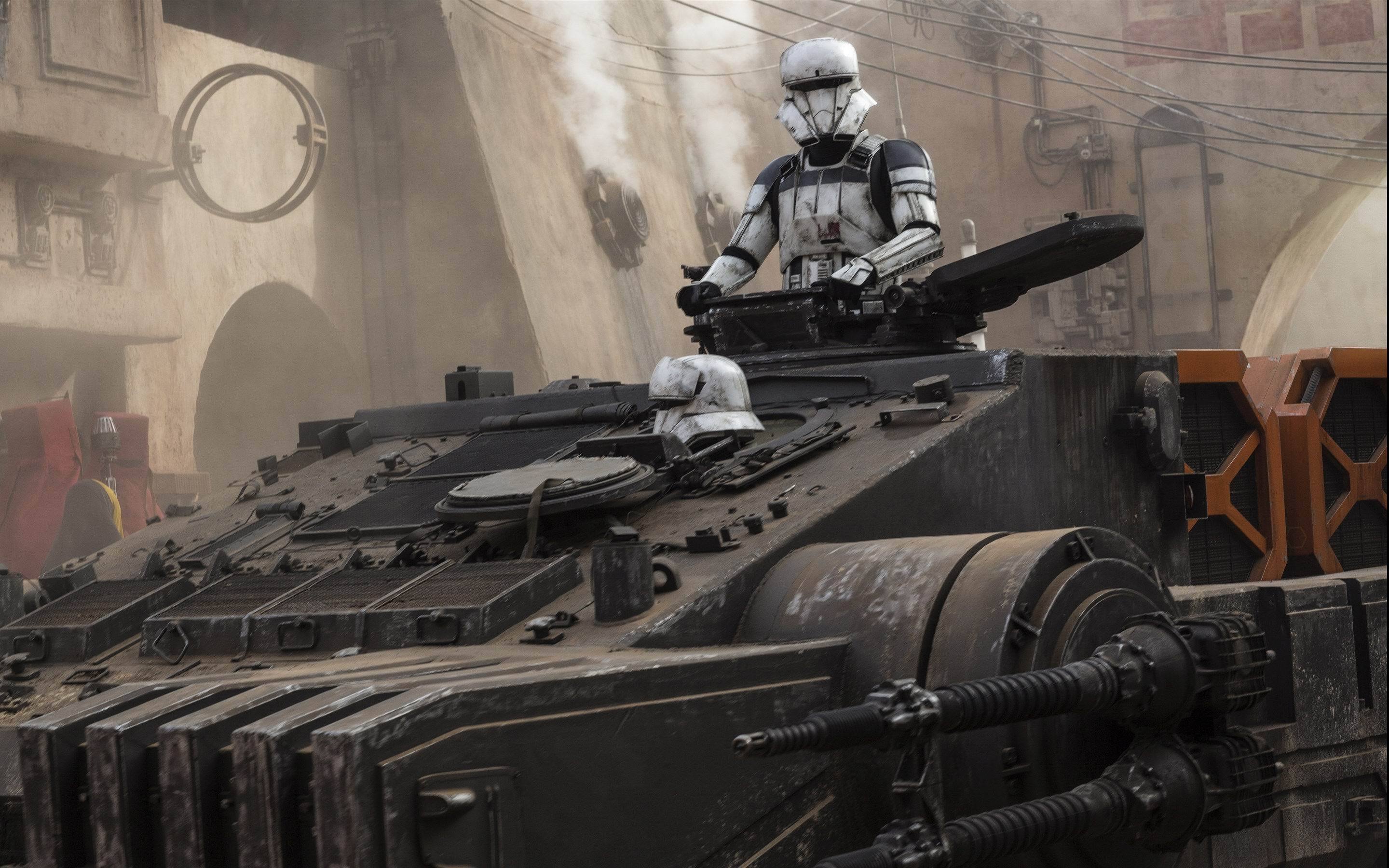 侠盗一号 机器人 坦克