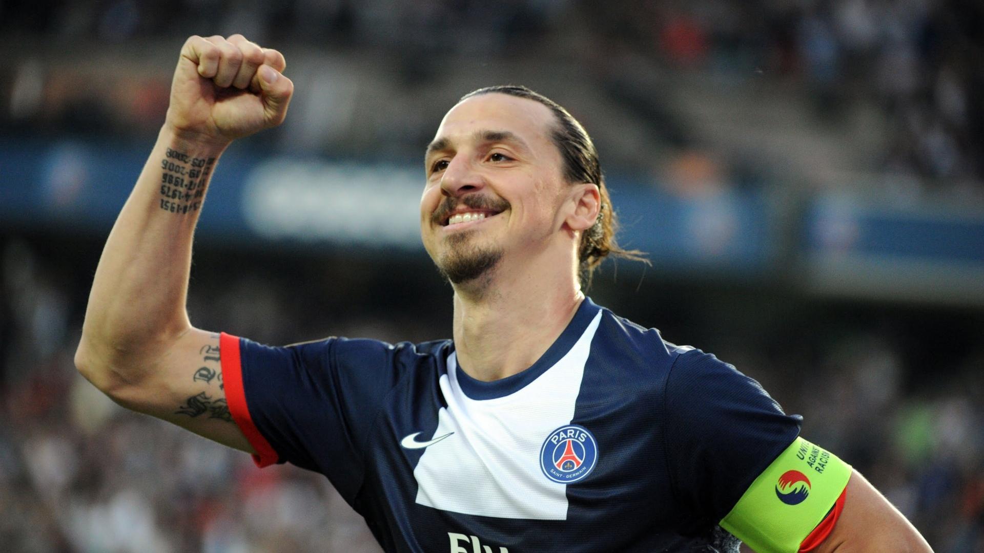 体育 足球 伊布