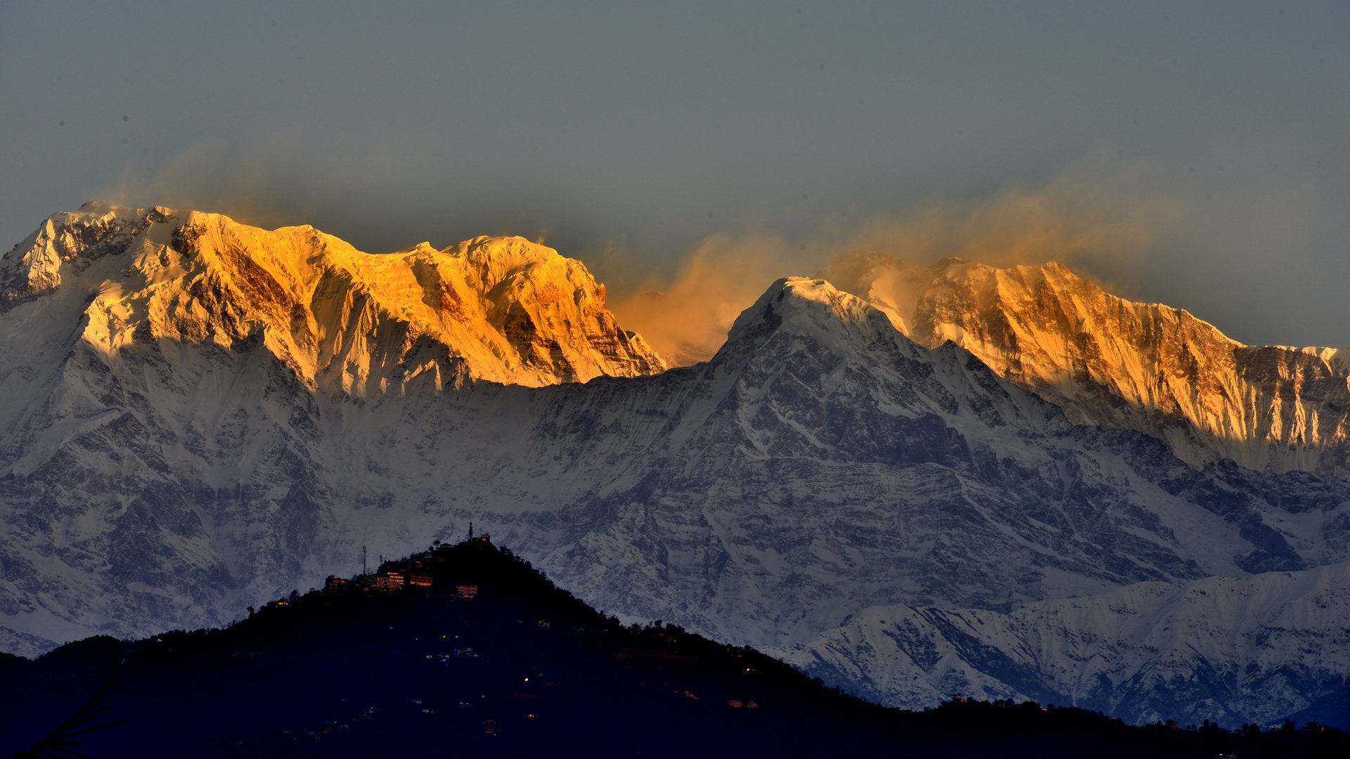 风景 雪山 日照金山 尼泊尔 山川 山峰