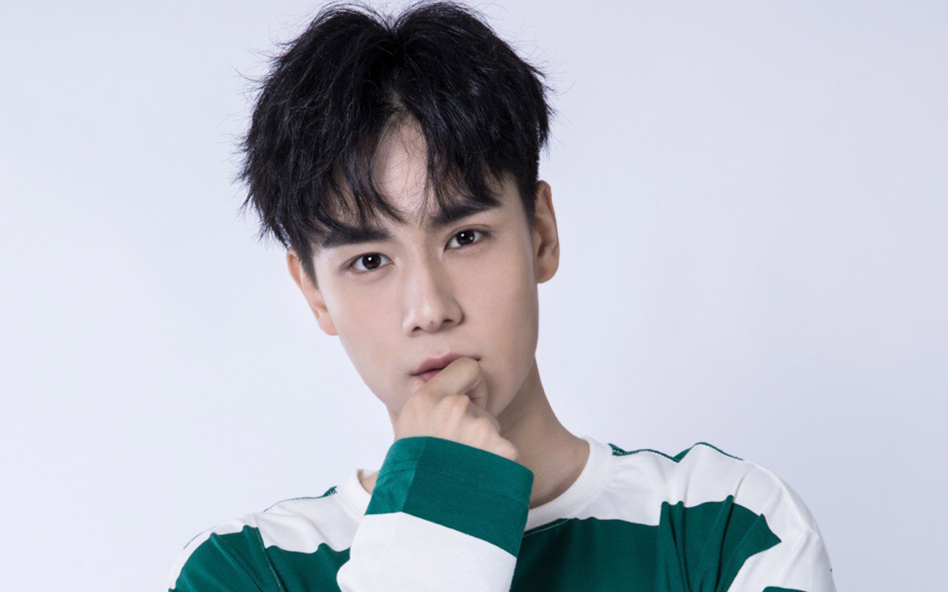 胡一天  内地明星