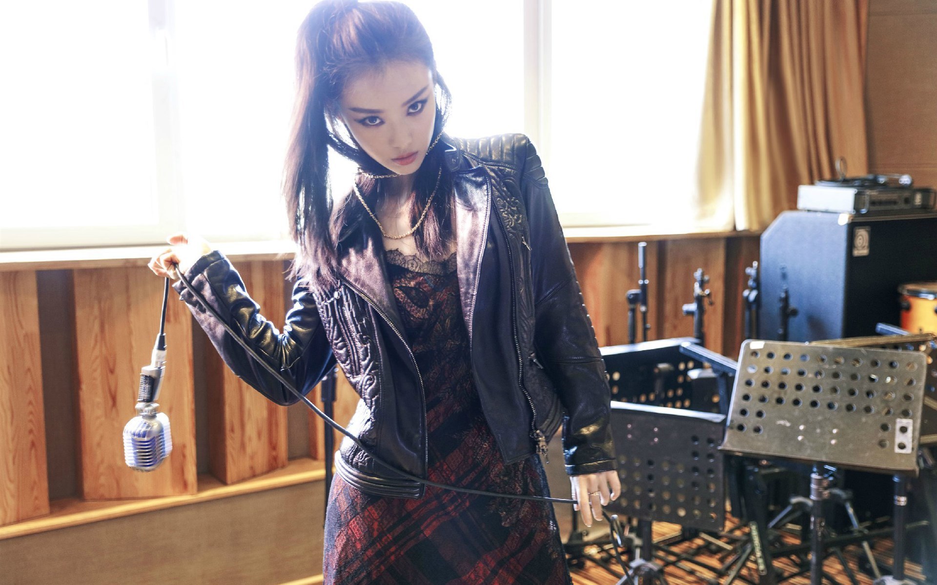 倪妮 演员 气质美女 明星 宽屏