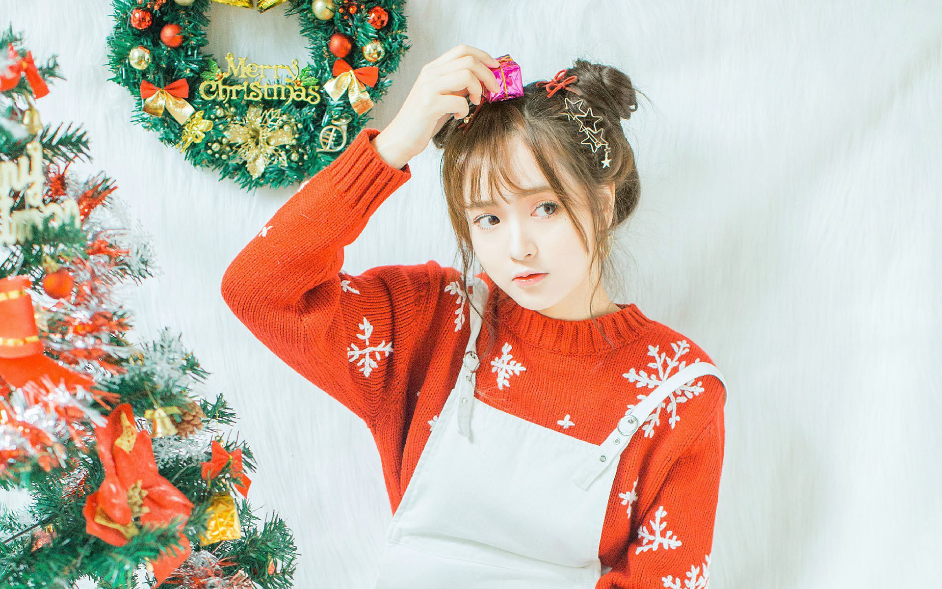 清纯  圣诞美女 俏皮