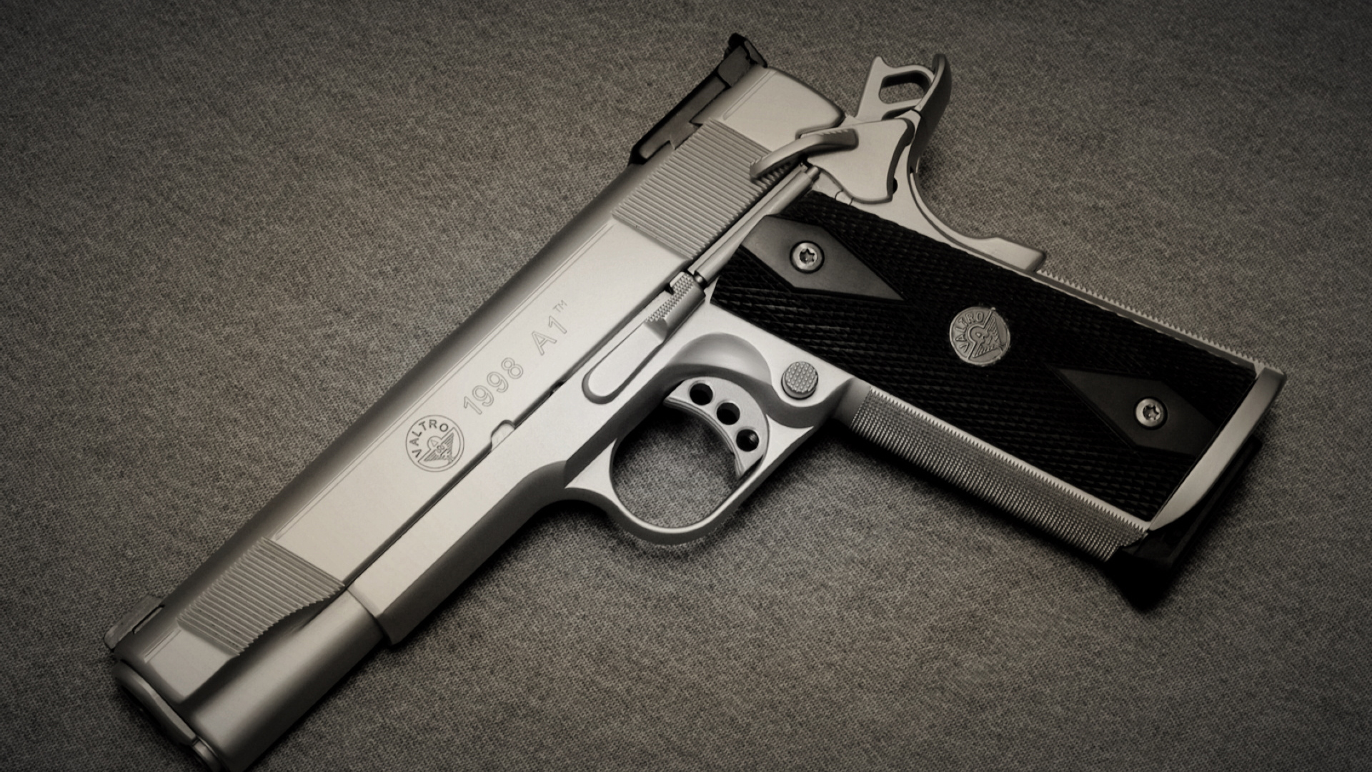 军事 手枪 1998A1