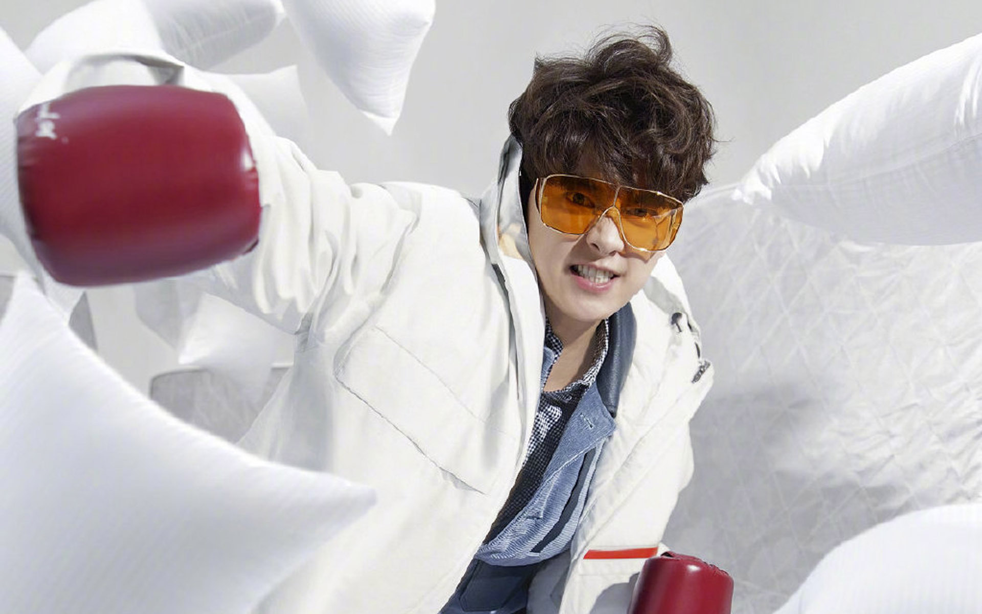 明星风尚 李易峰