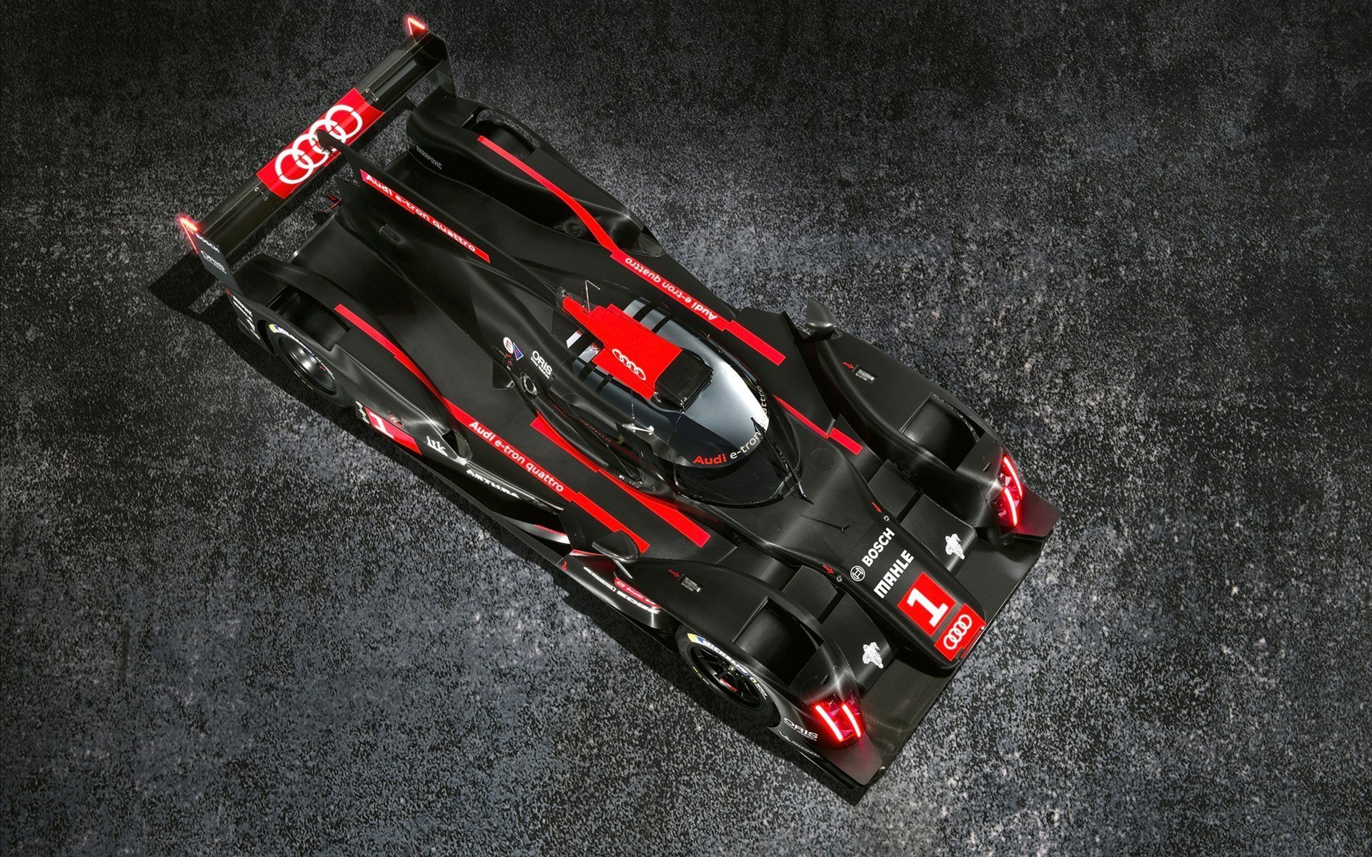 汽车 酷车 超跑 奥迪R18 儿童桌面专用