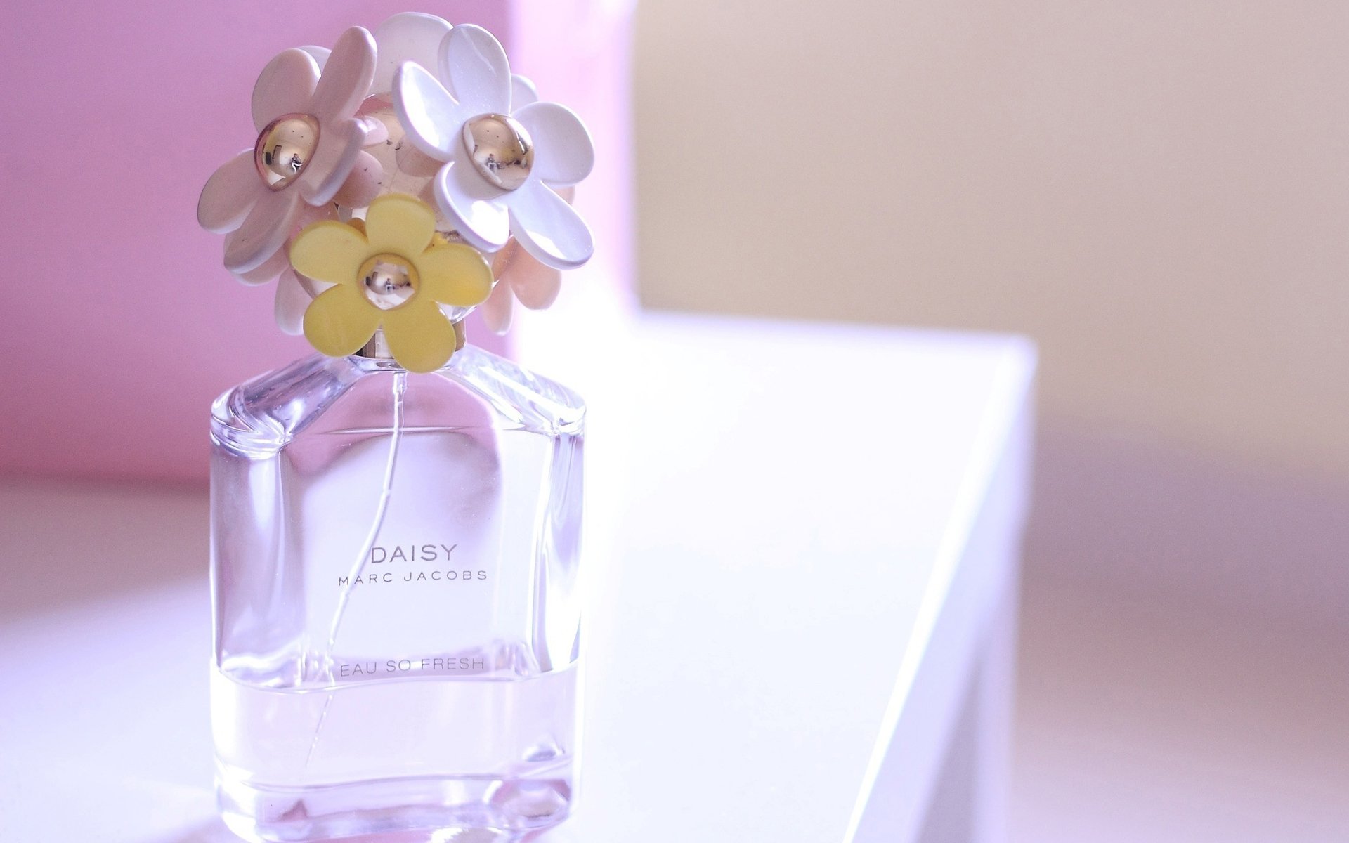 小清新 唯美 温馨 温暖 阳光 治愈系 安静 生活 慢生活 清新淡雅 温馨一刻 瓶子 香水 LOMO