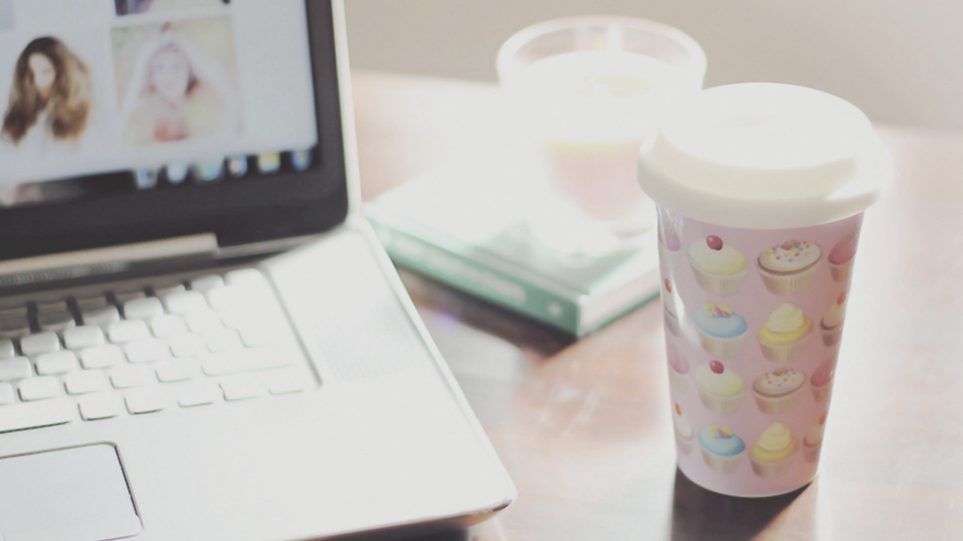 小清新 唯美 温馨 温暖 阳光 治愈系 安静 生活 慢生活 清新淡雅 温馨一刻 杯子 电脑