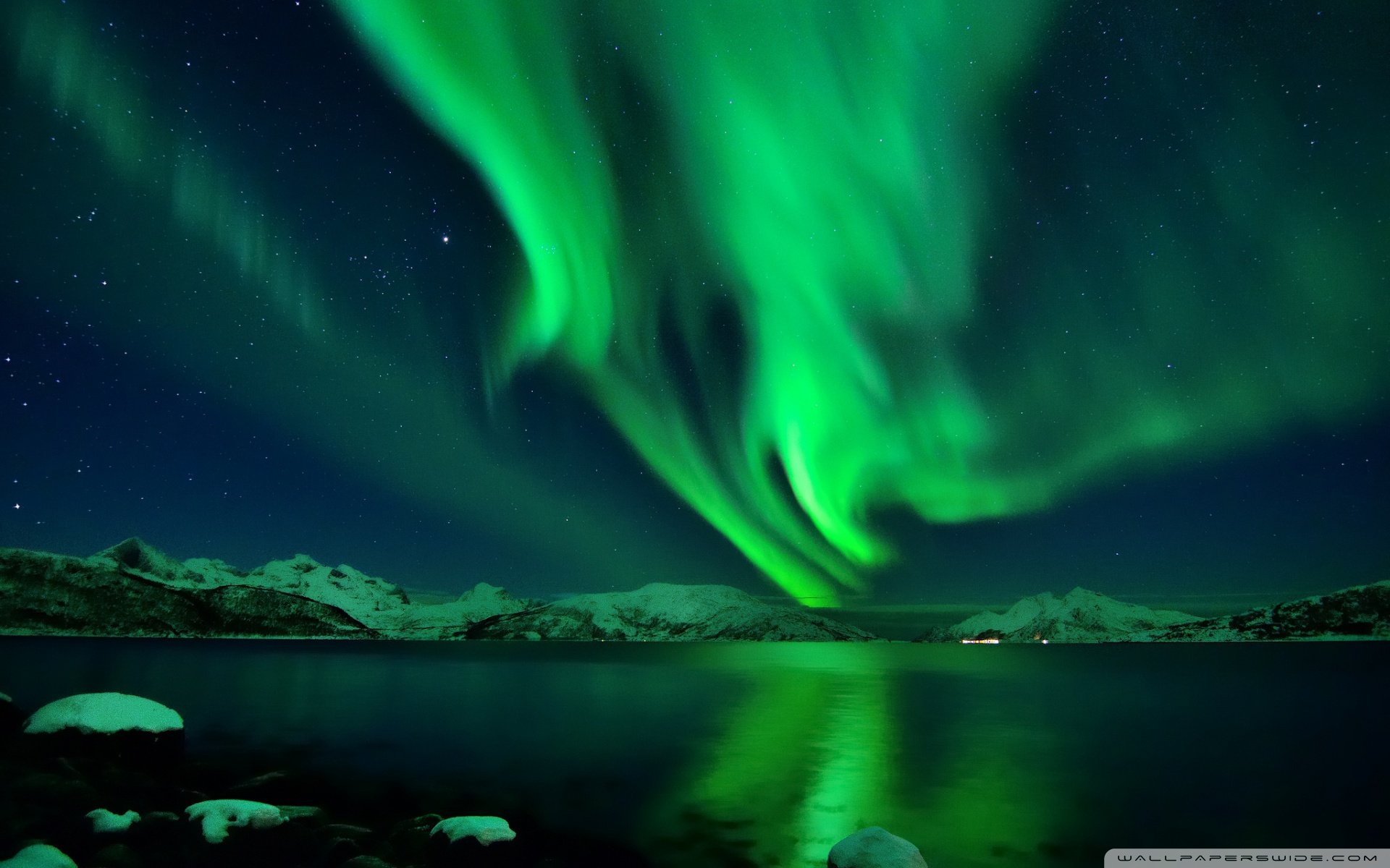 大自然 神奇 奇迹 极光 绚丽 意境  绿色 世界尽头的绚烂之美