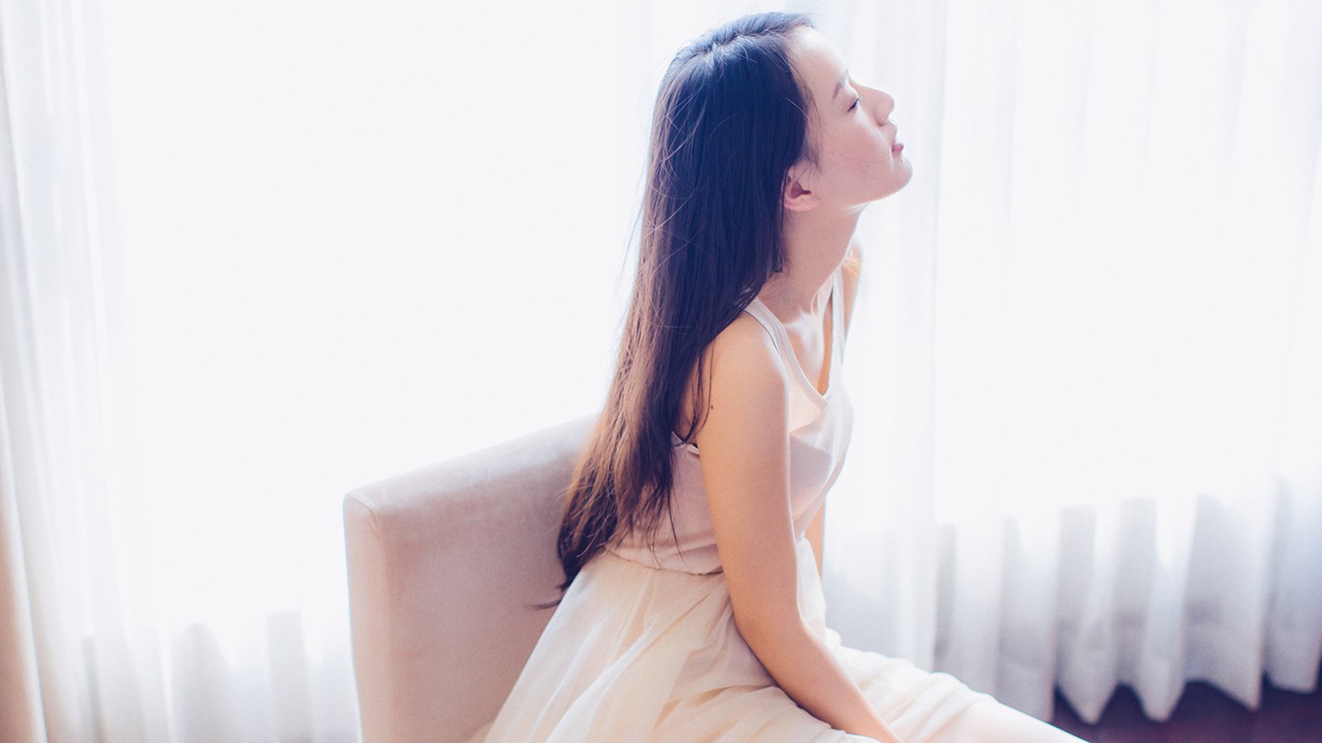 美女 清纯佳人 青春 温暖 安静 清新