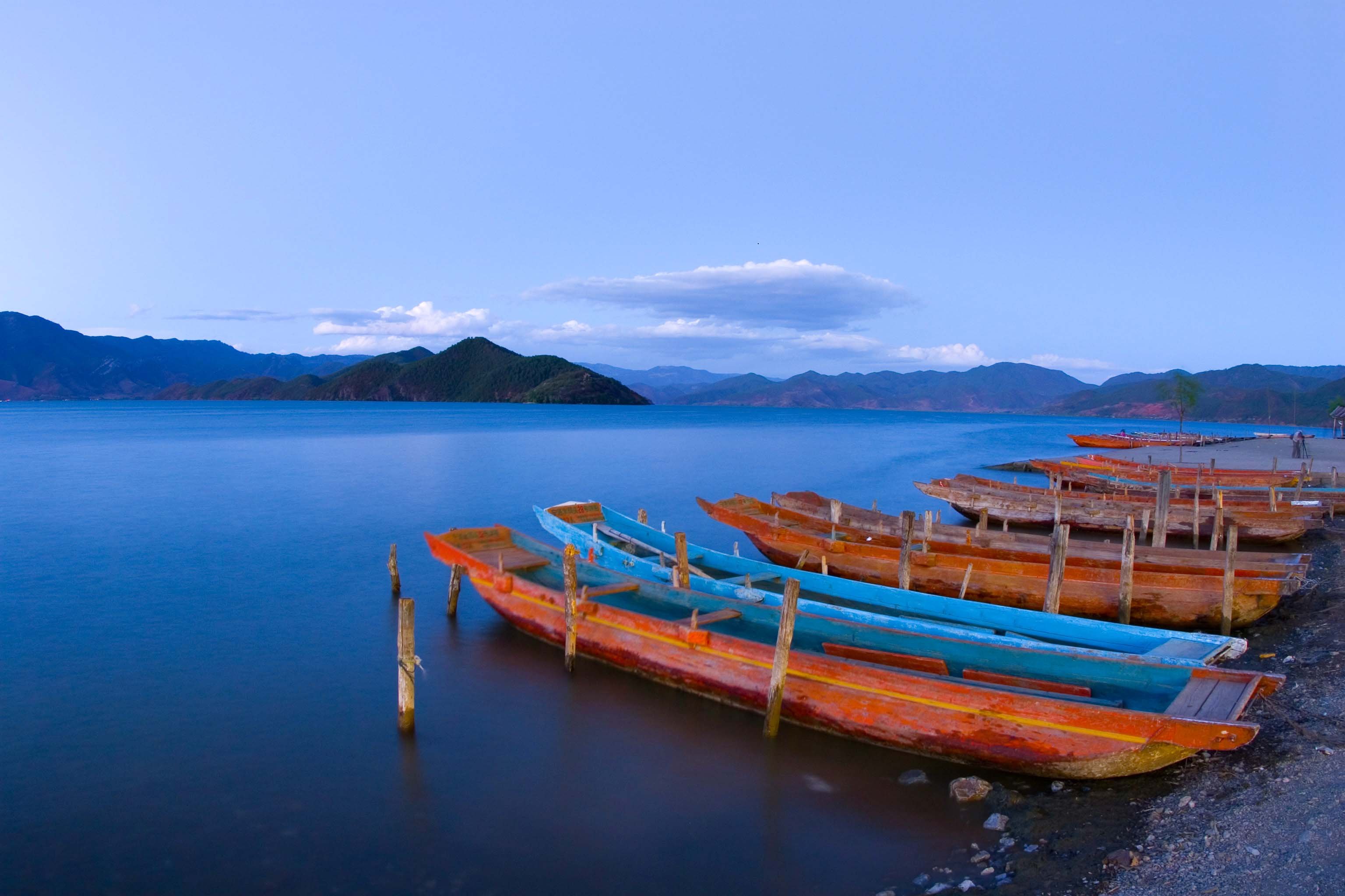 LOMO 回忆 风景 寂静 安静 落日余晖 船  停泊 靠岸
