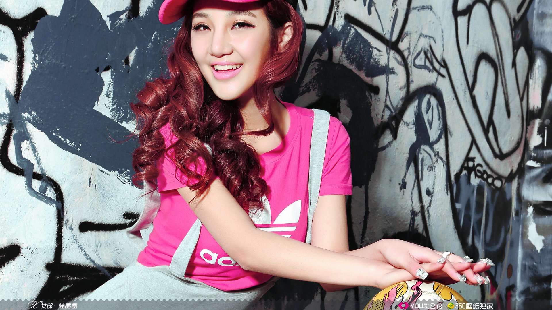 YOU物公馆  @YOU物公馆官博 美女 YOU物馆 足球宝贝 世界杯 X女郎 桂晶晶