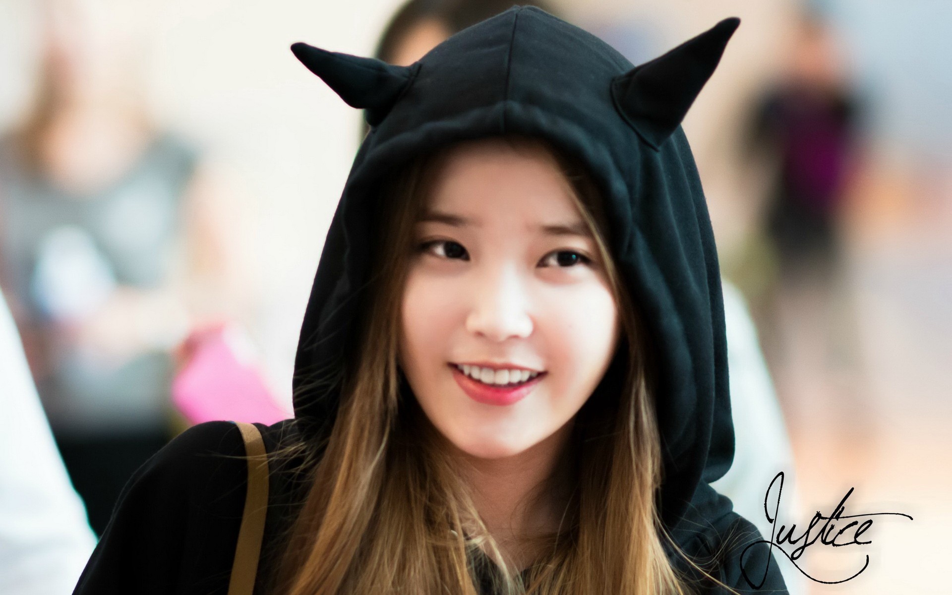 李智恩 韩国演员 歌手 主持人 气质美女 明星