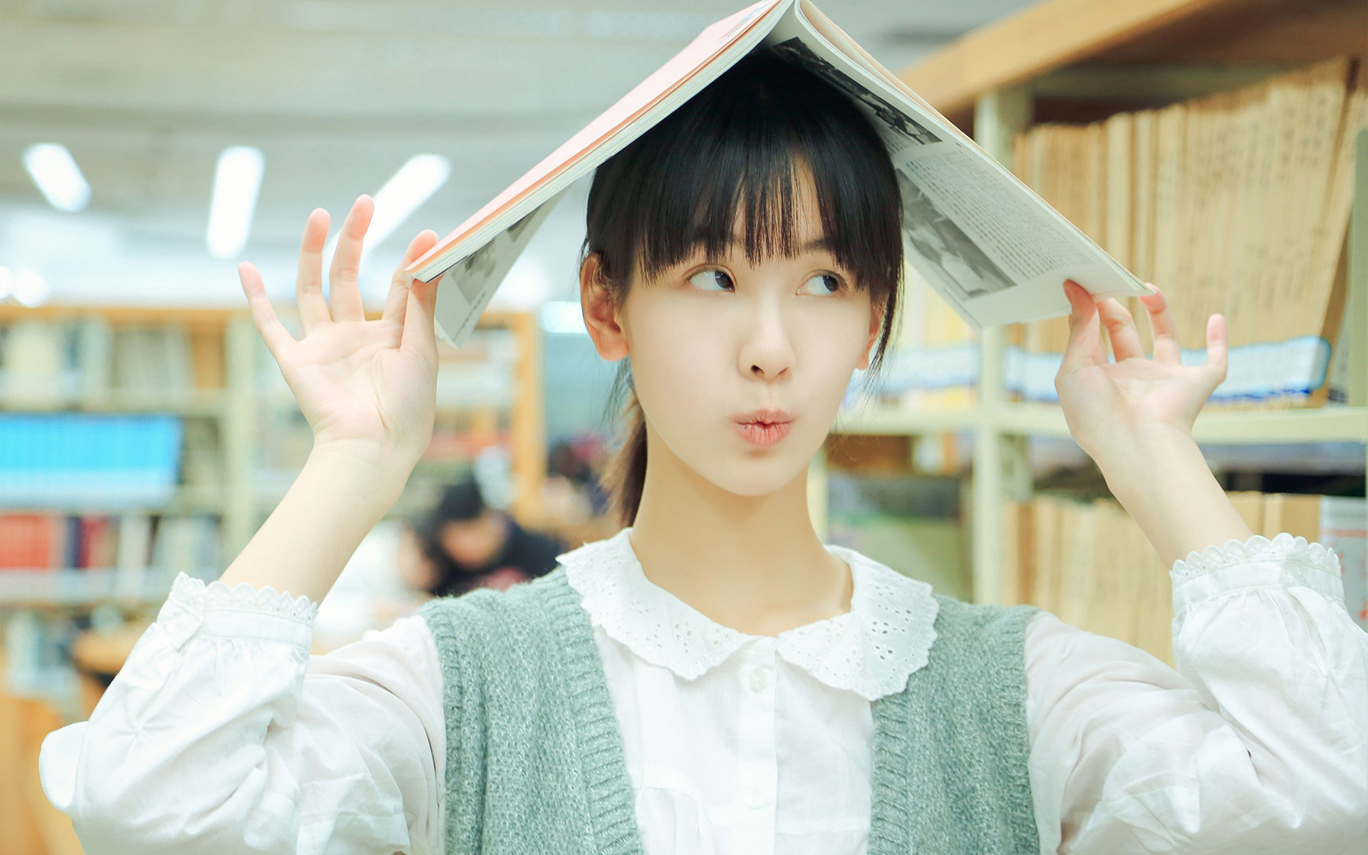 陈都灵 左耳 清纯可爱 萌妹子 演员 模特 明星