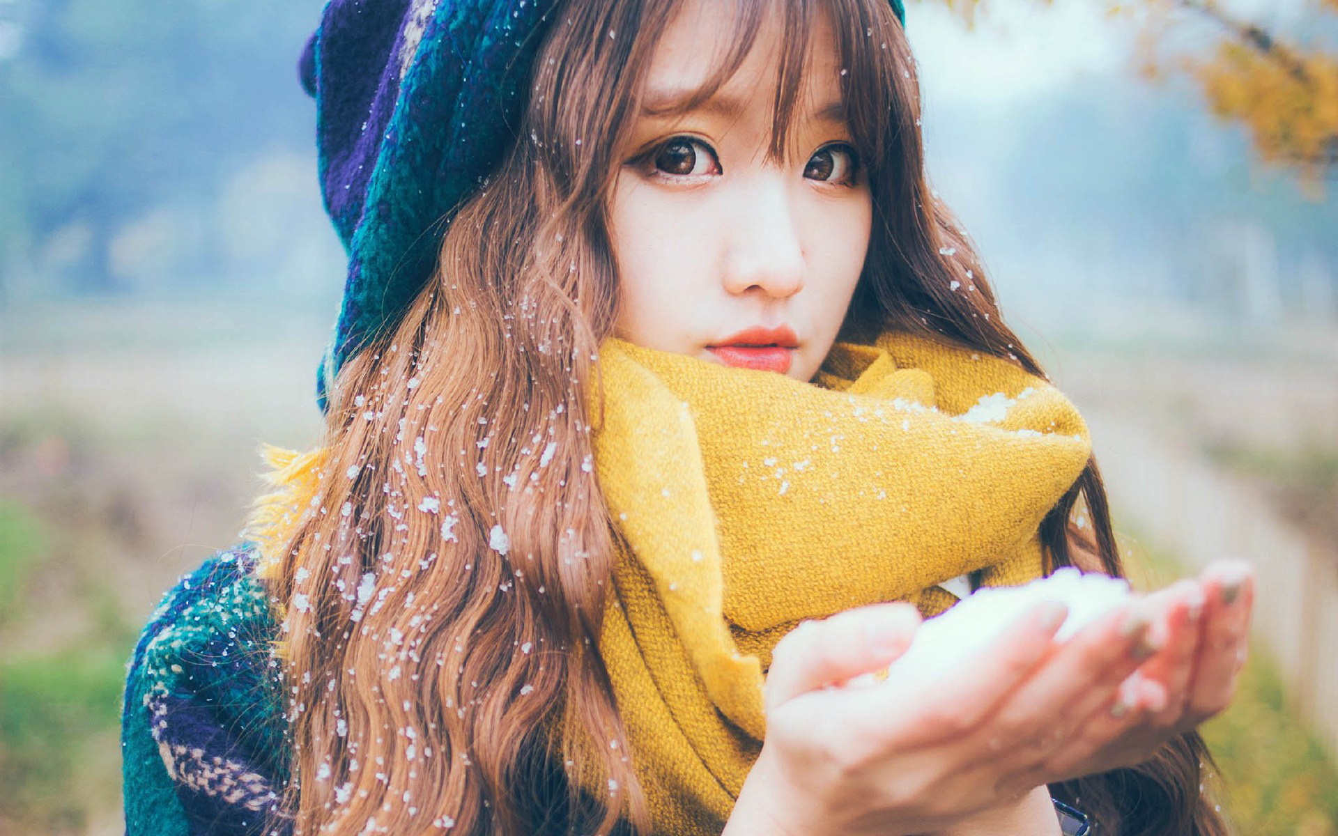 美女 清纯 文静 文艺女青年 活泼