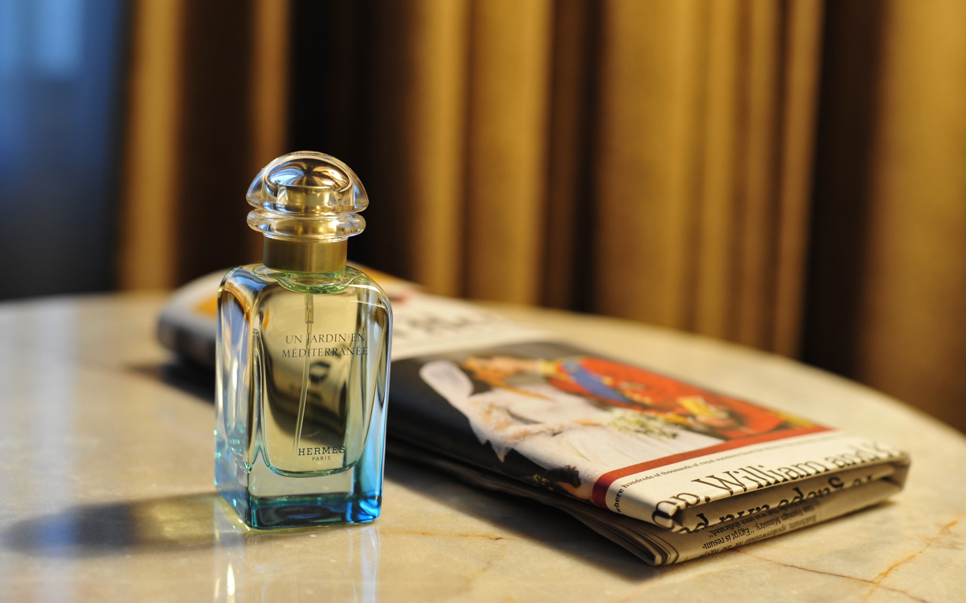 小清新 静物写真 香水