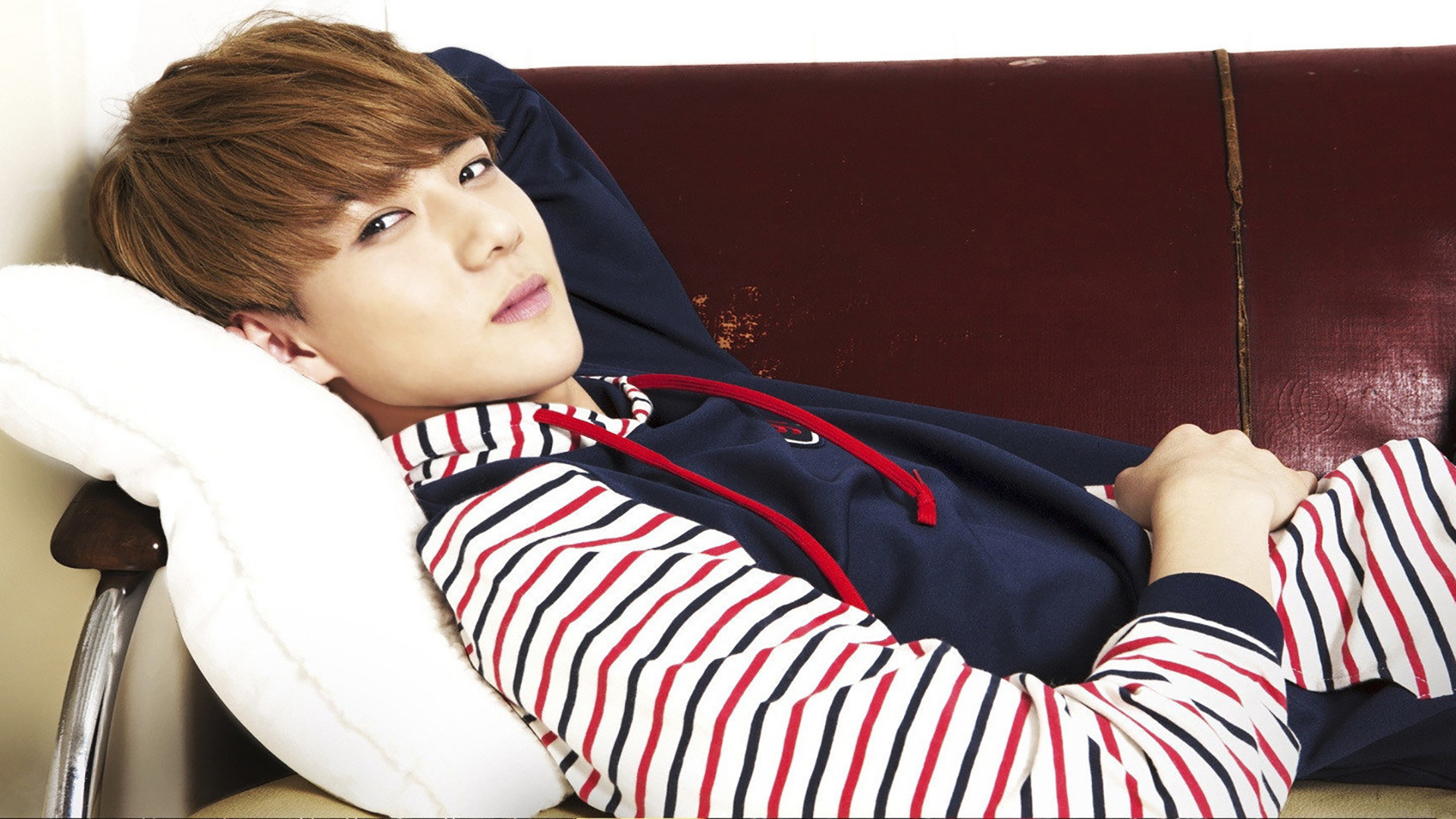 明星风尚 exo 世勋