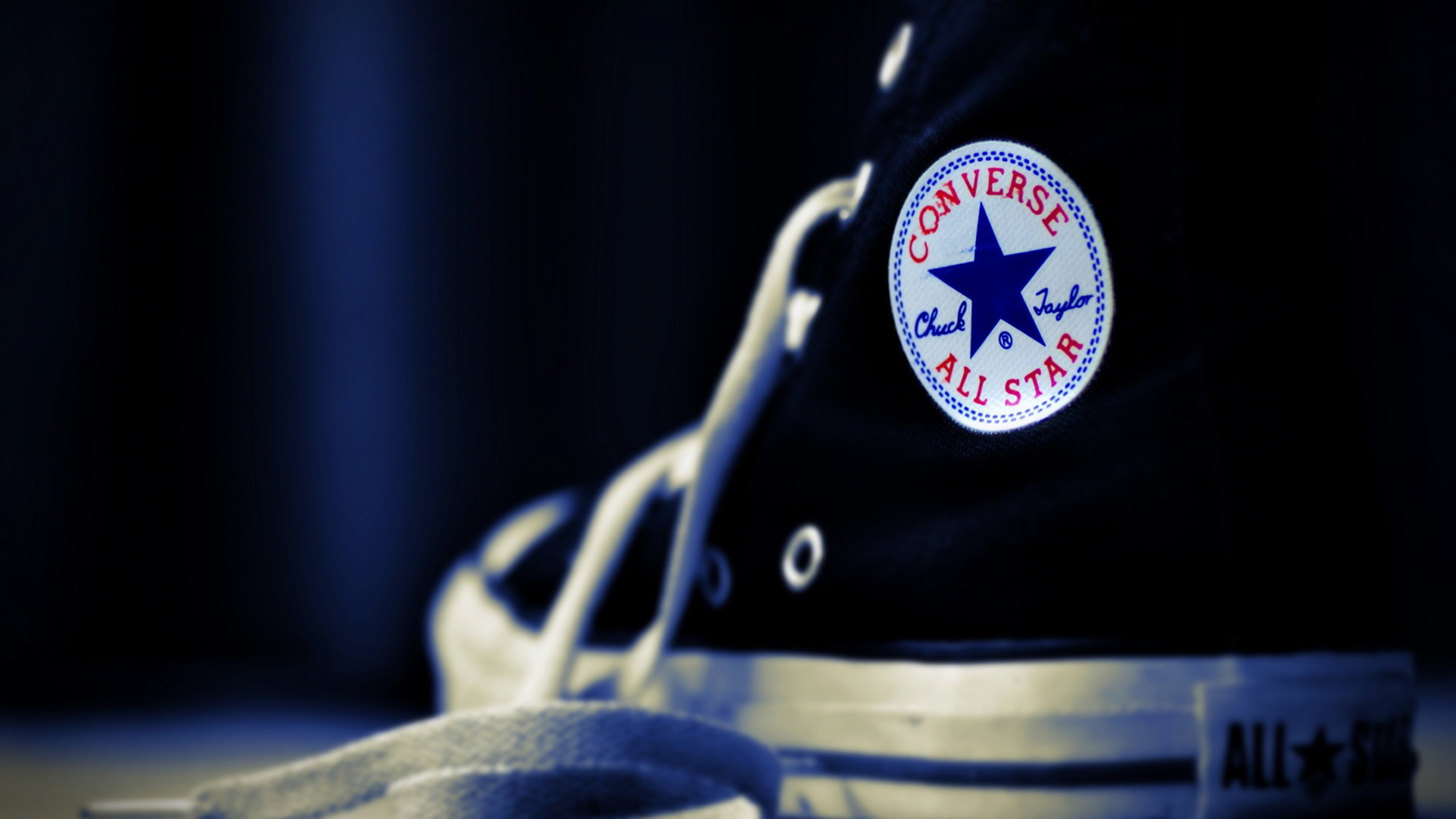 品牌 匡威 帆布鞋