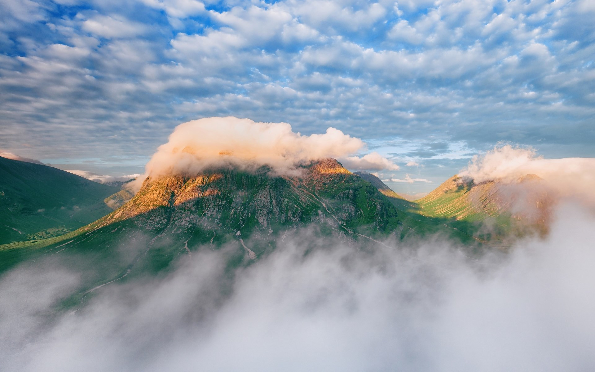 风景 自然风光 山峰 云雾