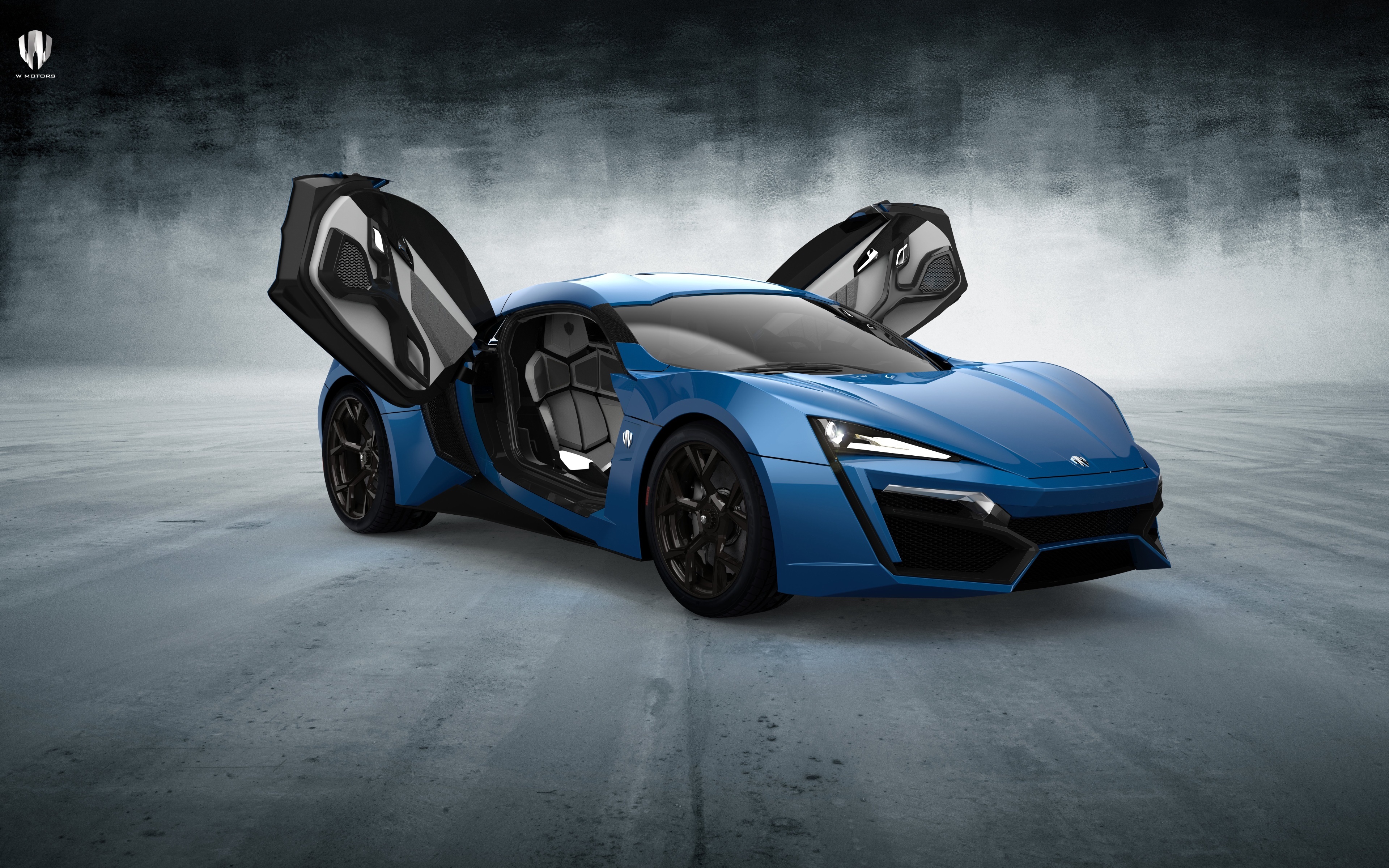 WMotors 蓝色跑车