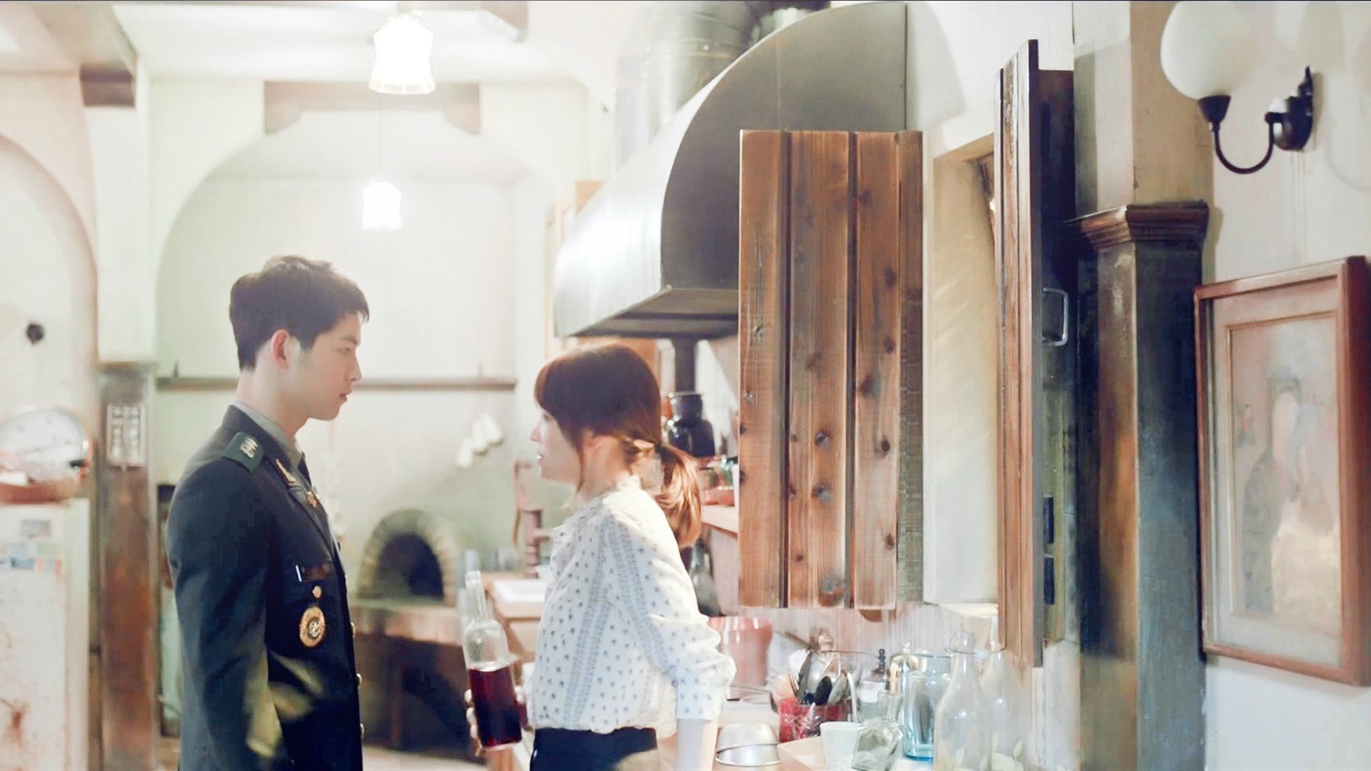 太阳的后裔 宋仲基 宋慧乔 言情偶像剧 韩剧