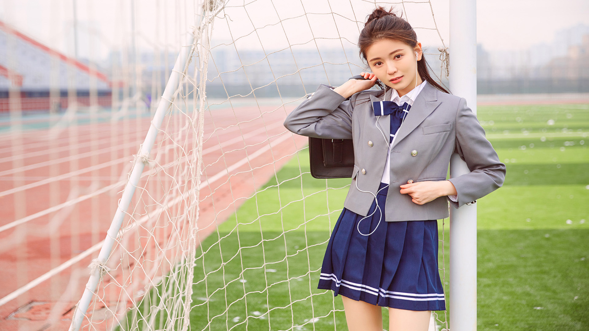 美女 清纯 美腿