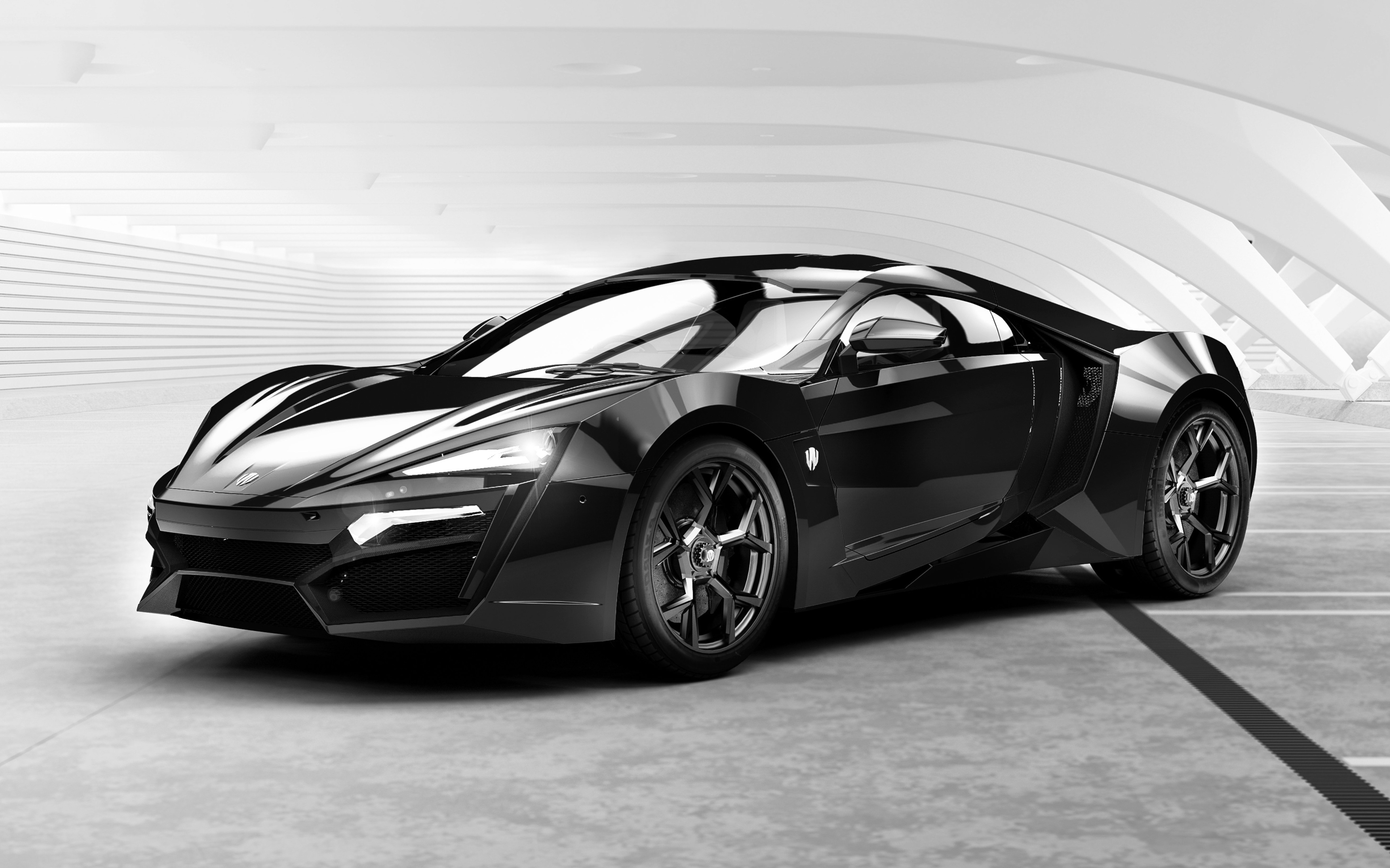 WMotors 黑色跑车