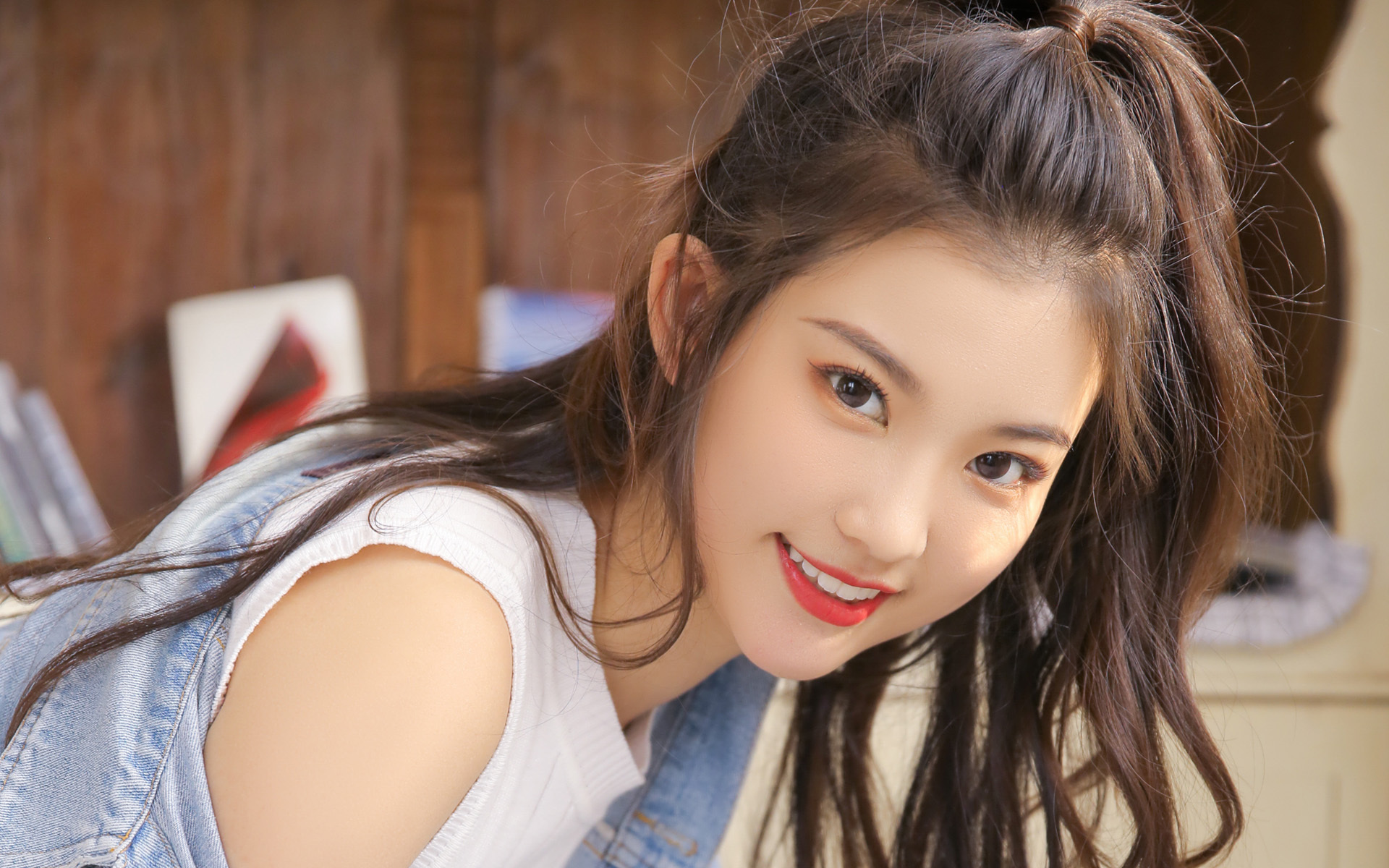 清纯  治愈系美女  性感