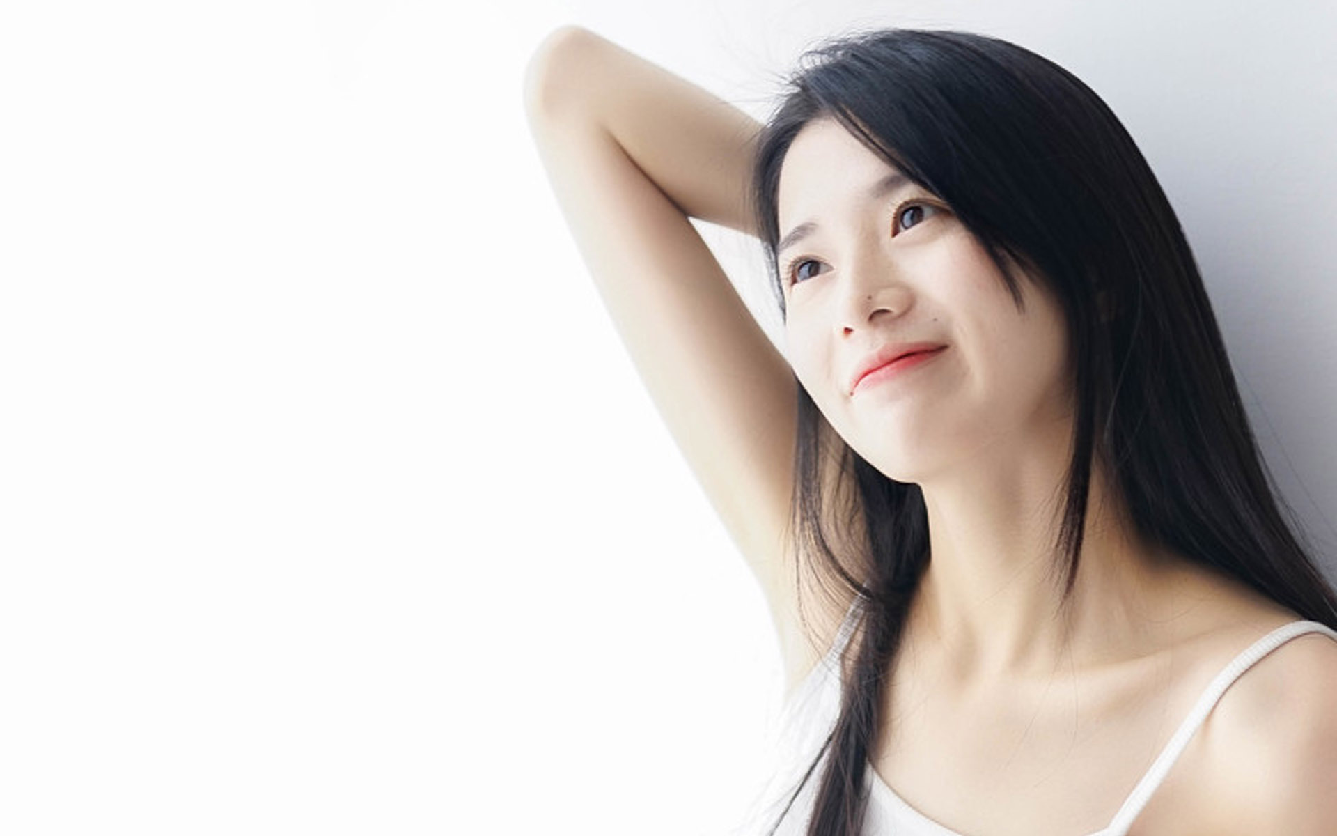 性感女神  长发吊带性感美女