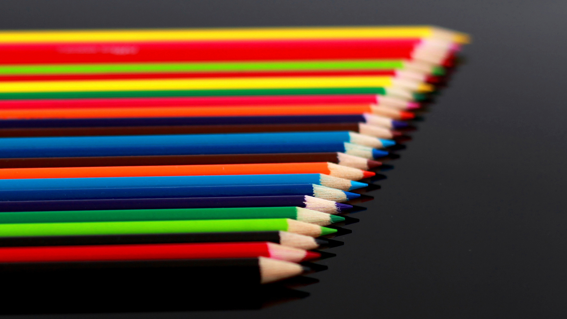 炫酷 彩铅 铅笔