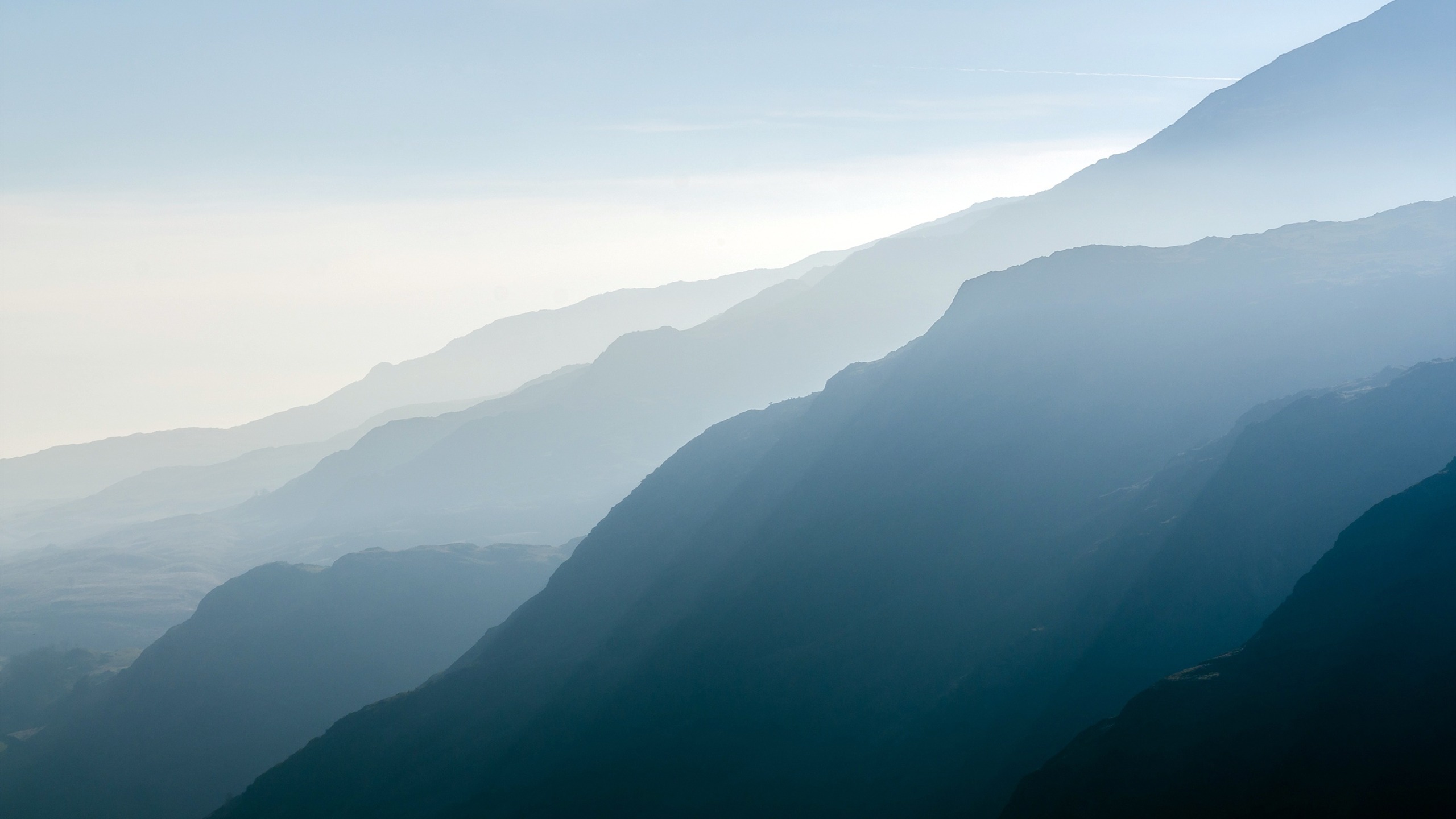 风景 2K 山雾 云雾 山峰 山脉 自然风光