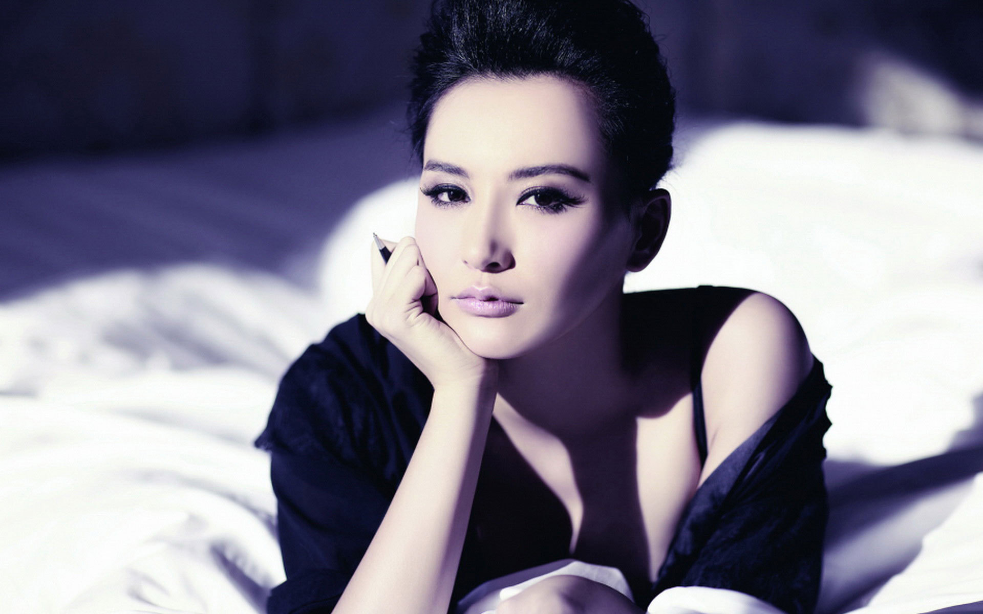 美女 知性 性感 御姐范 宽屏