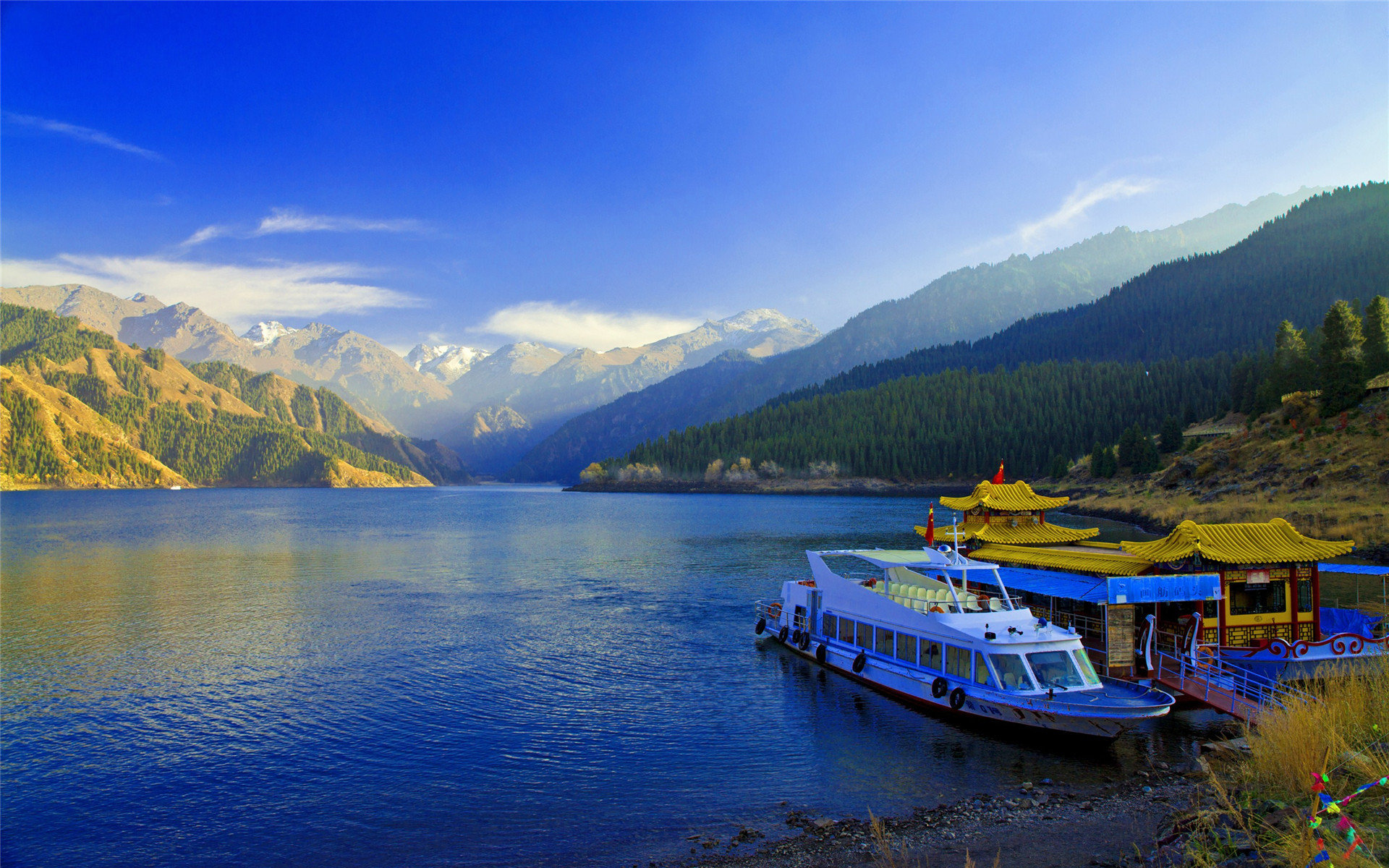风景 自然美景 新疆 新疆天山天池 美丽壮观 宽屏