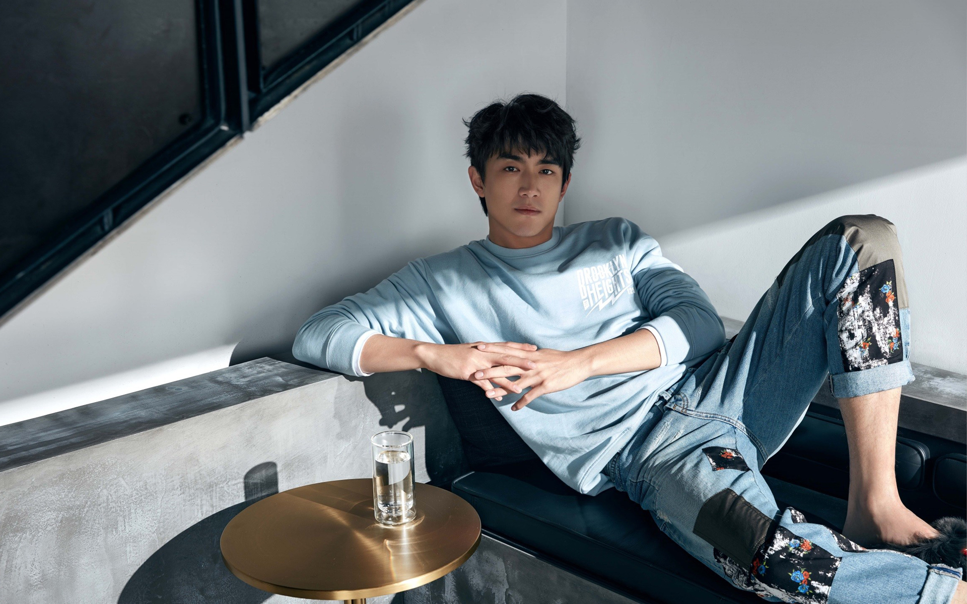 林更新 成熟 帅气