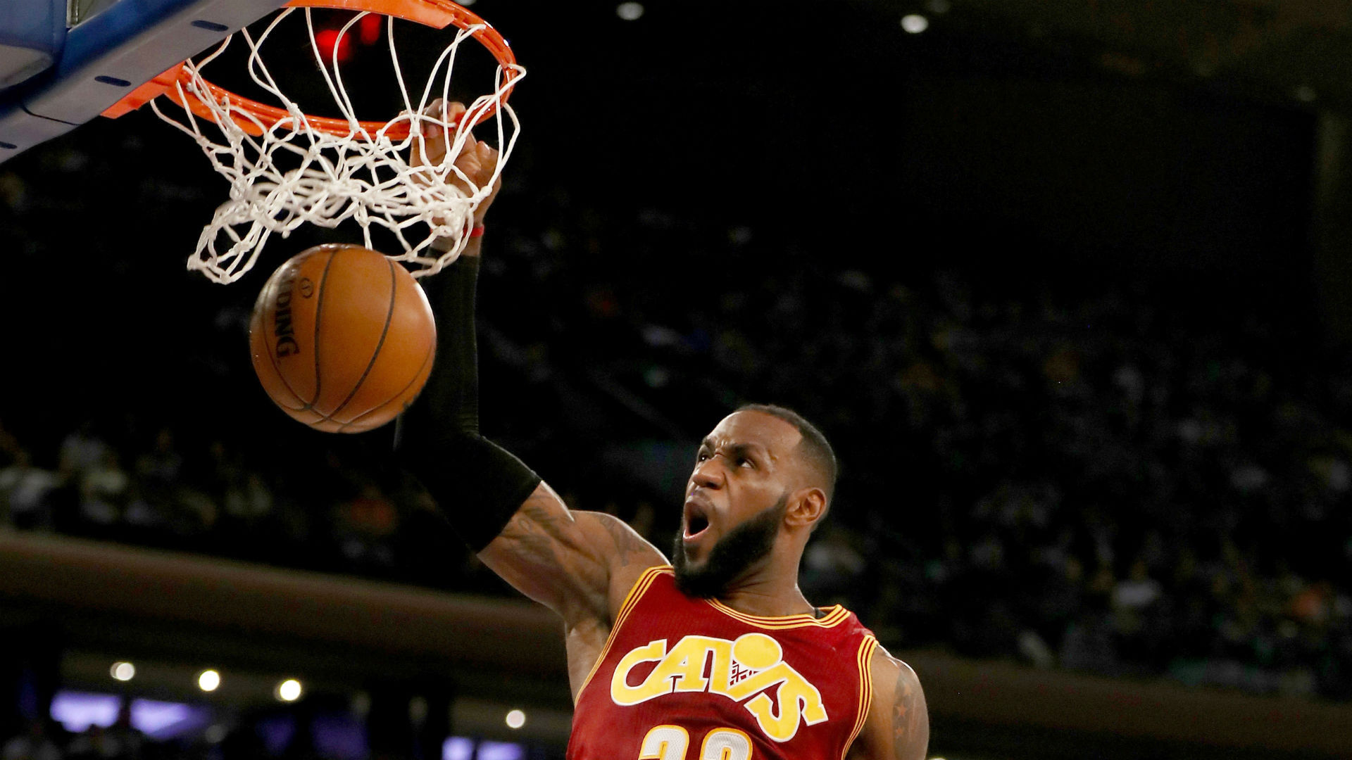 NBA 詹姆斯 扣篮