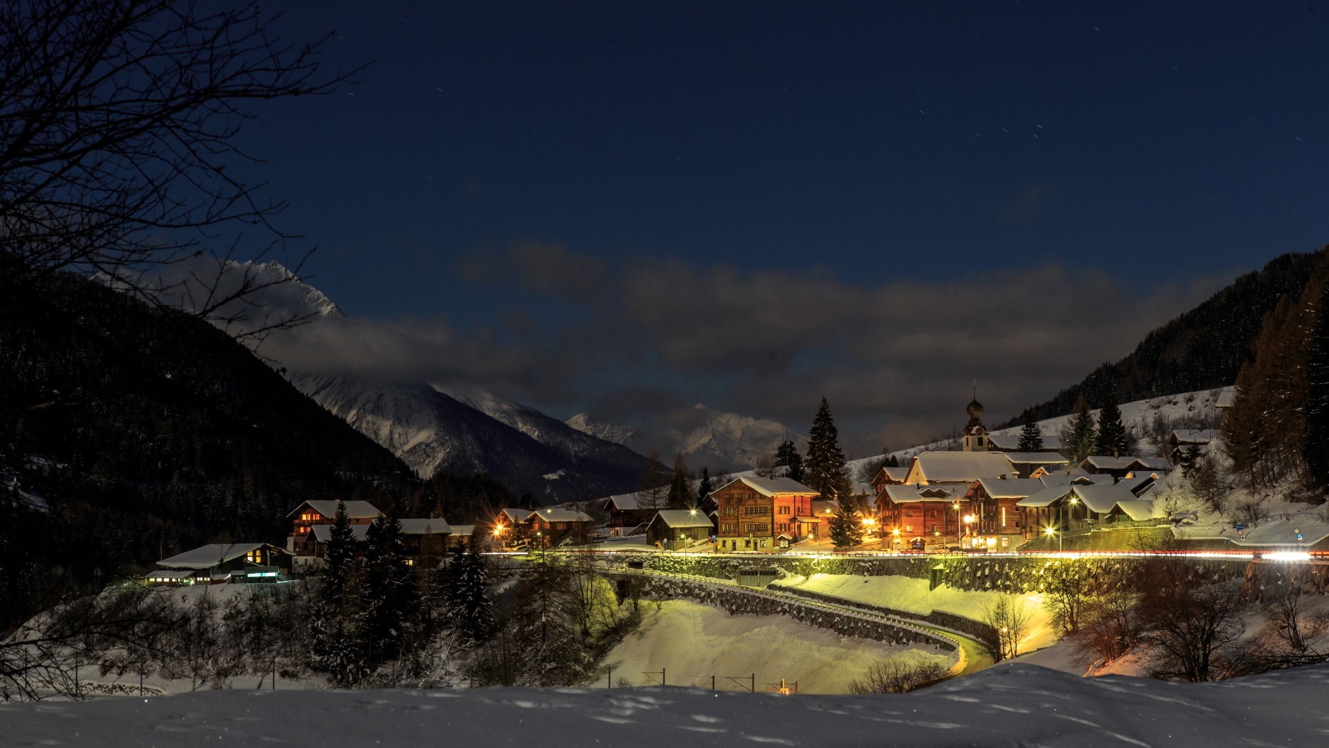 风景 城市夜景 雪山 小镇