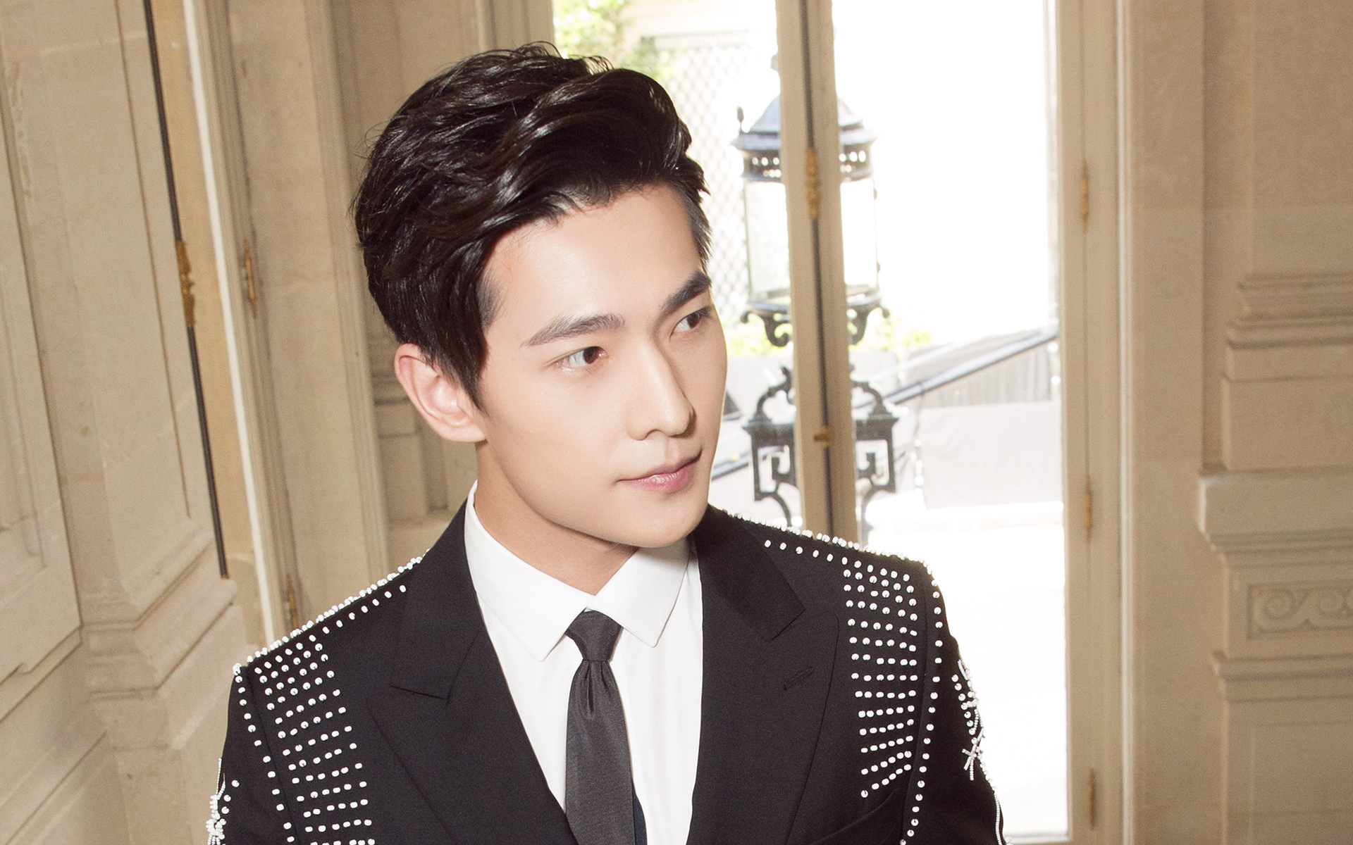 杨洋 演员 小鲜肉 帅哥 明星 宽屏