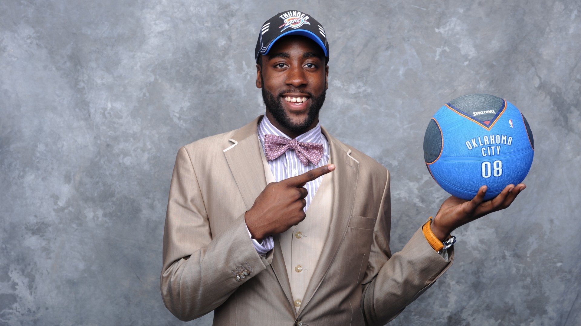 nba 球星 詹姆斯哈登