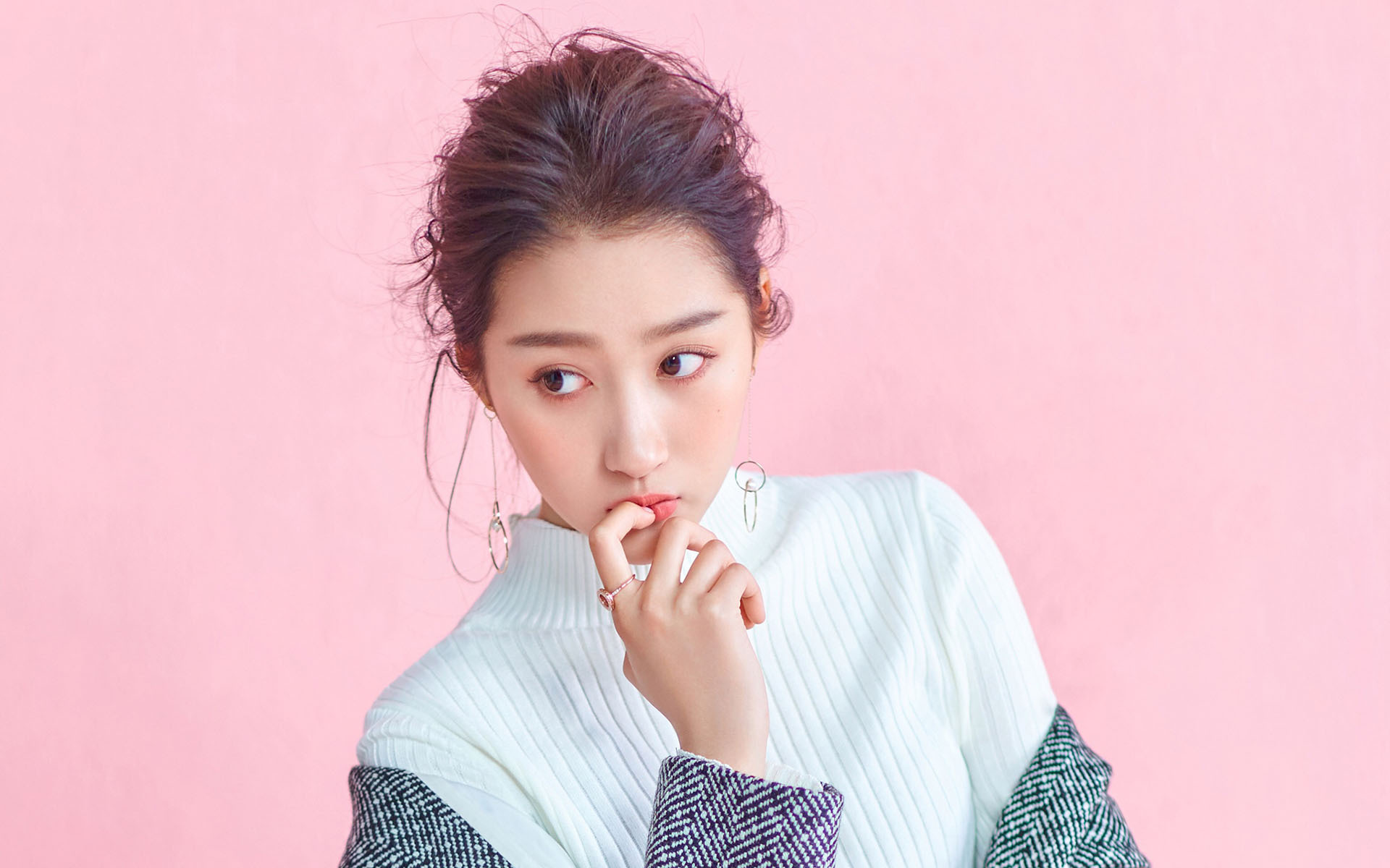 内地明星 关晓彤