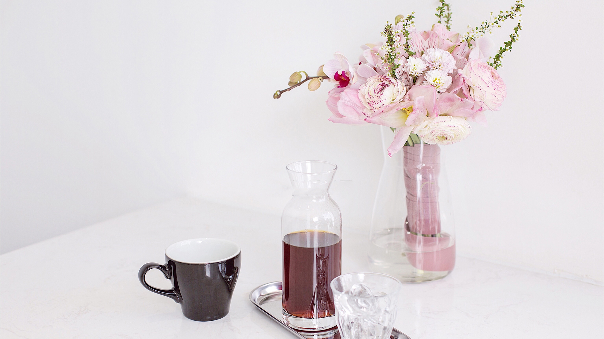 小清新 静物写真 花  水杯