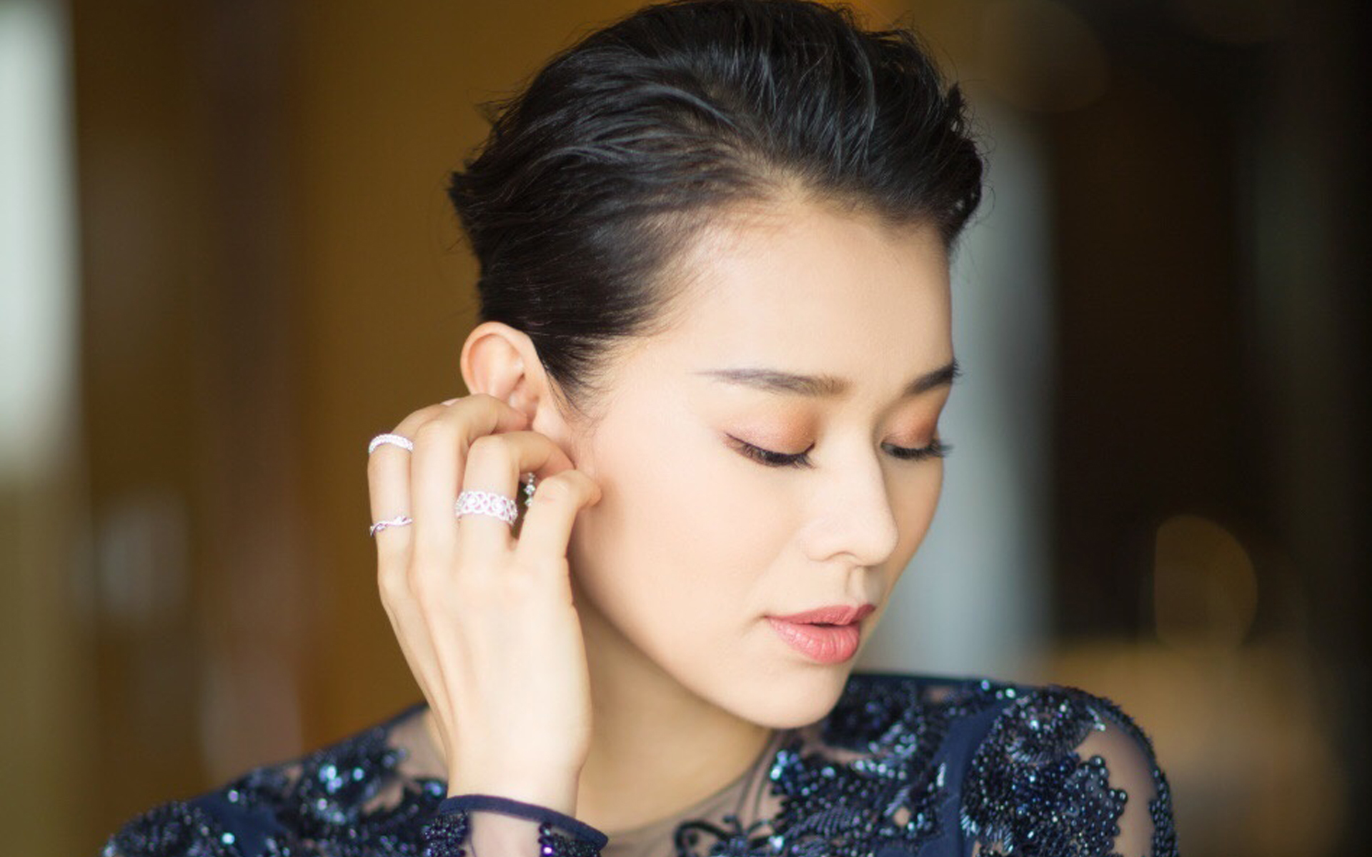 港台明星 胡杏儿