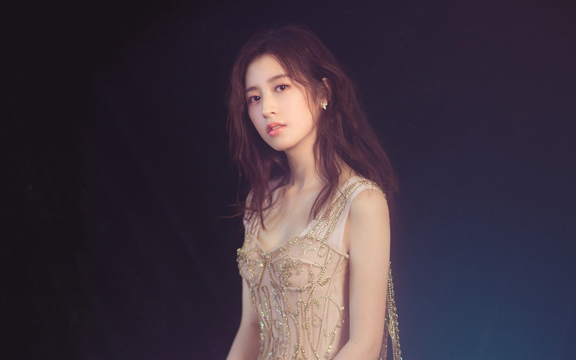 内地明星 周雨彤