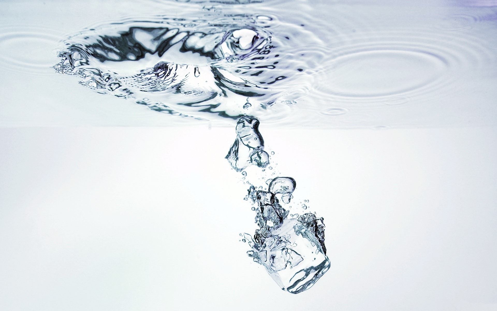 舒缓压力 冰块 气泡 冰凉清爽