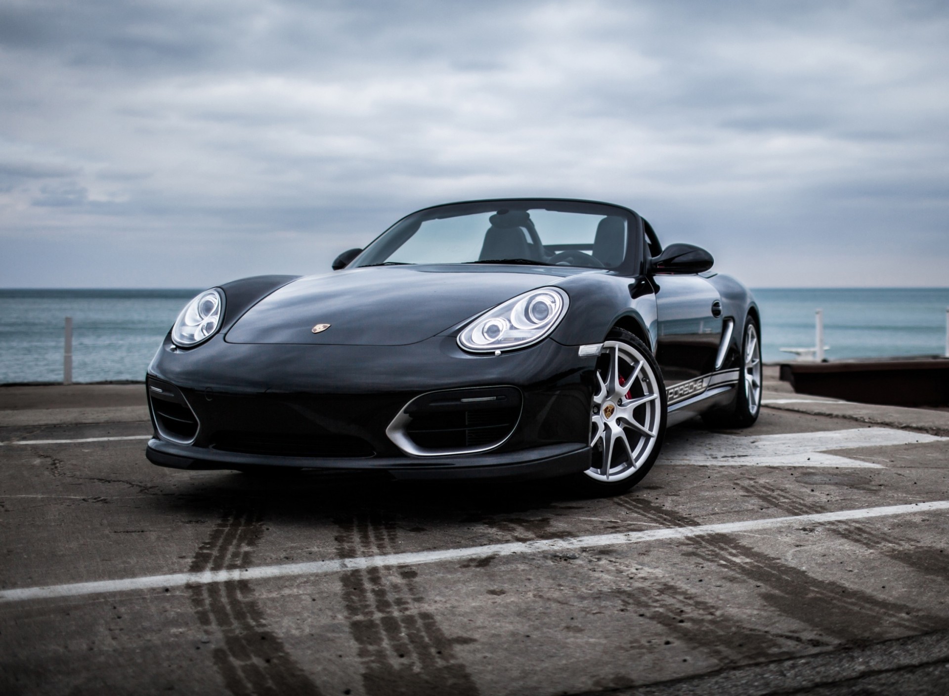 保时捷 黑色跑车