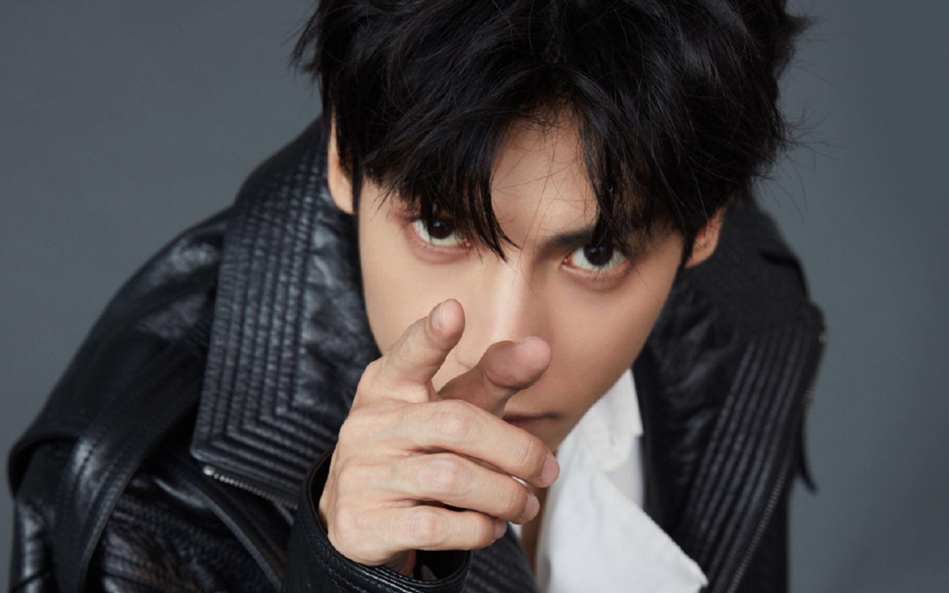 男明星 罗云熙 帅 酷