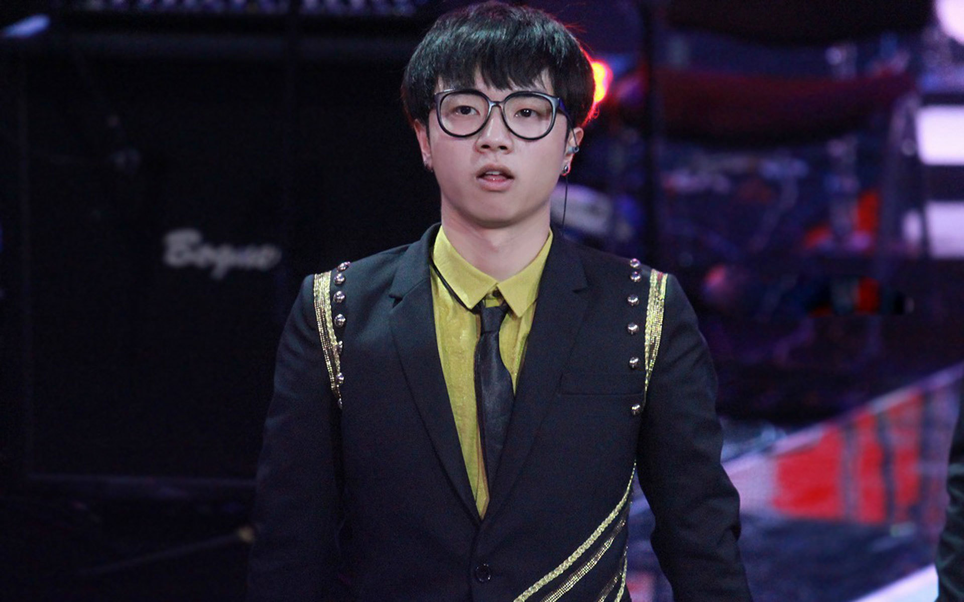 华晨宇 歌手 火星男孩 小鲜肉 明星