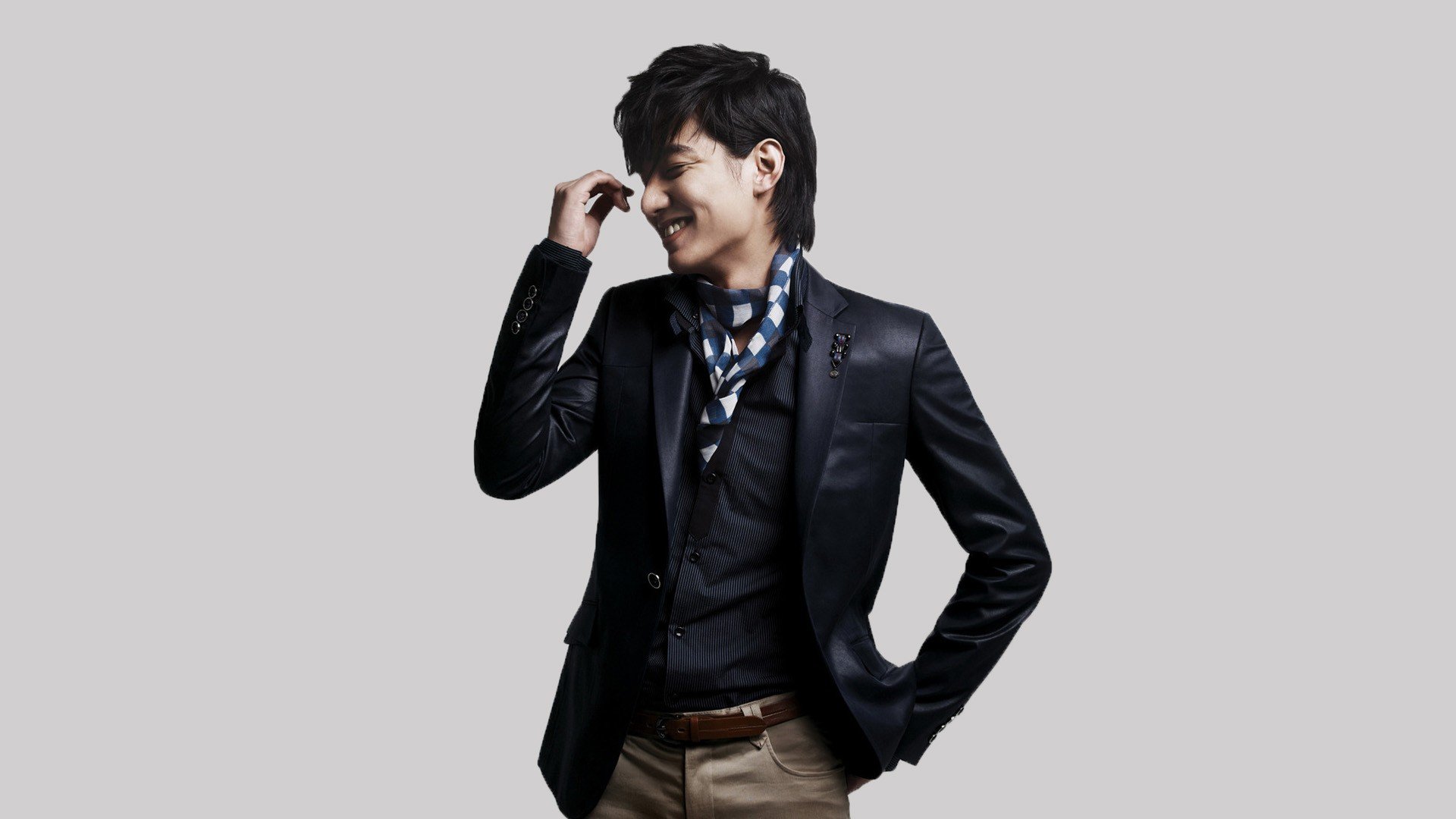 影视 明星 男 韩国 韩星 帅哥 李敏镐 李民浩 李敏浩