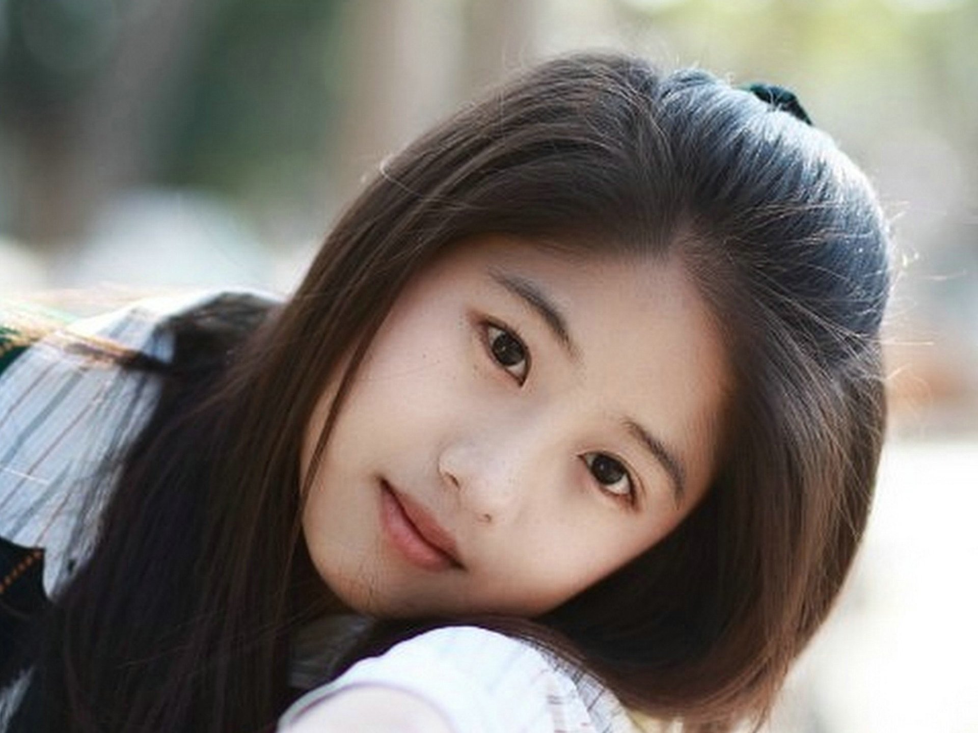 美女 清纯佳人 青春 温暖 安静 清新