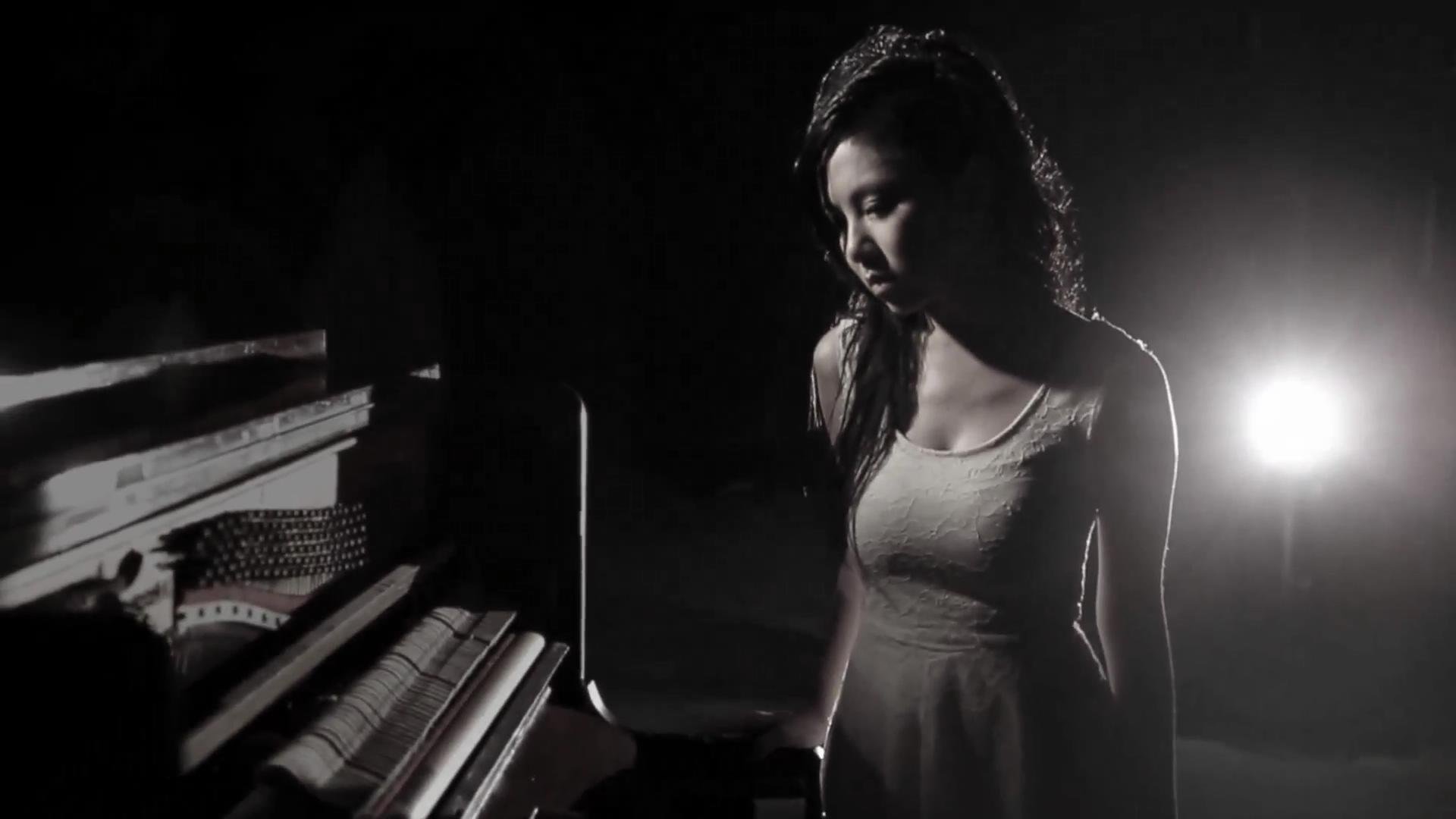 明显 美女 邓紫棋 歌手